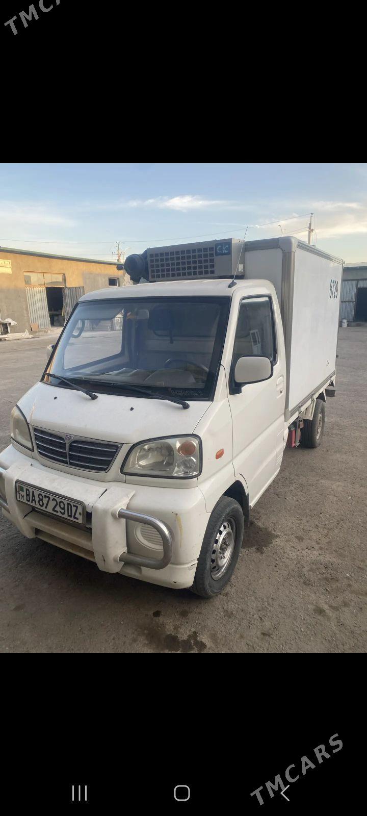 CMC Veryca 2009 - 85 000 TMT - Daşoguz - img 1