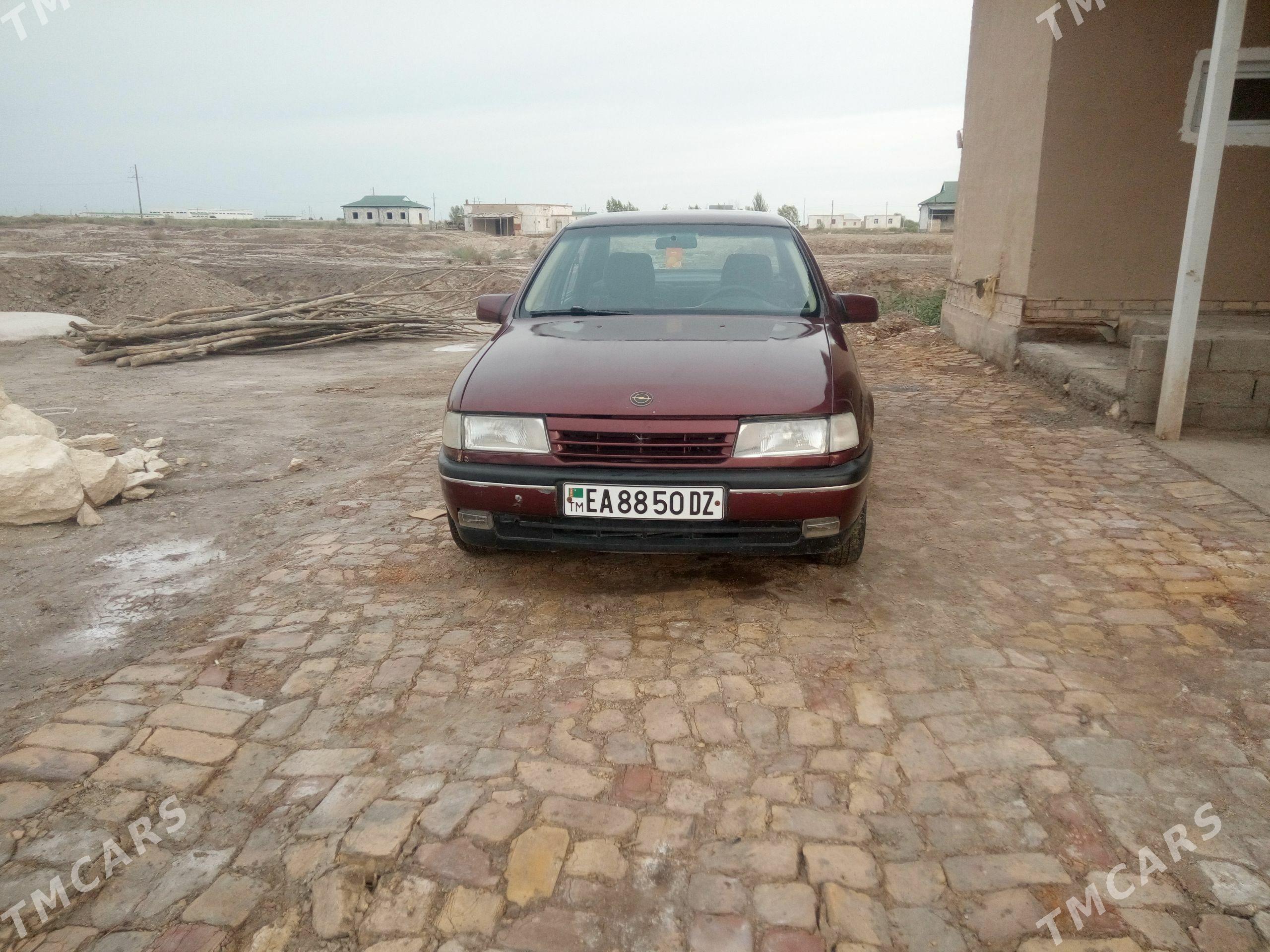 Opel Vectra 1991 - 40 000 TMT - Кёнеургенч - img 1