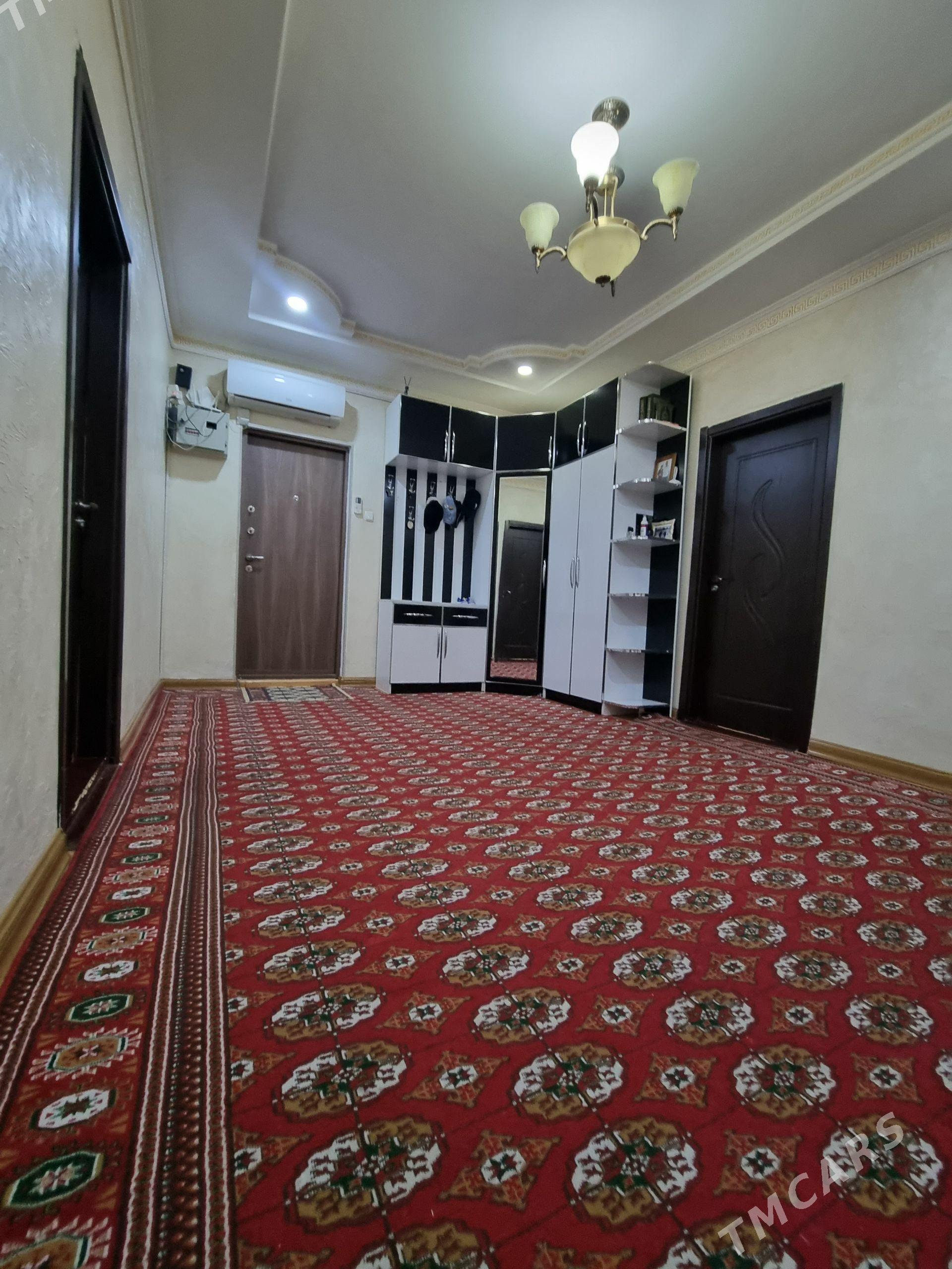 мир7/3 3комн 9эт - Ашхабад - img 1