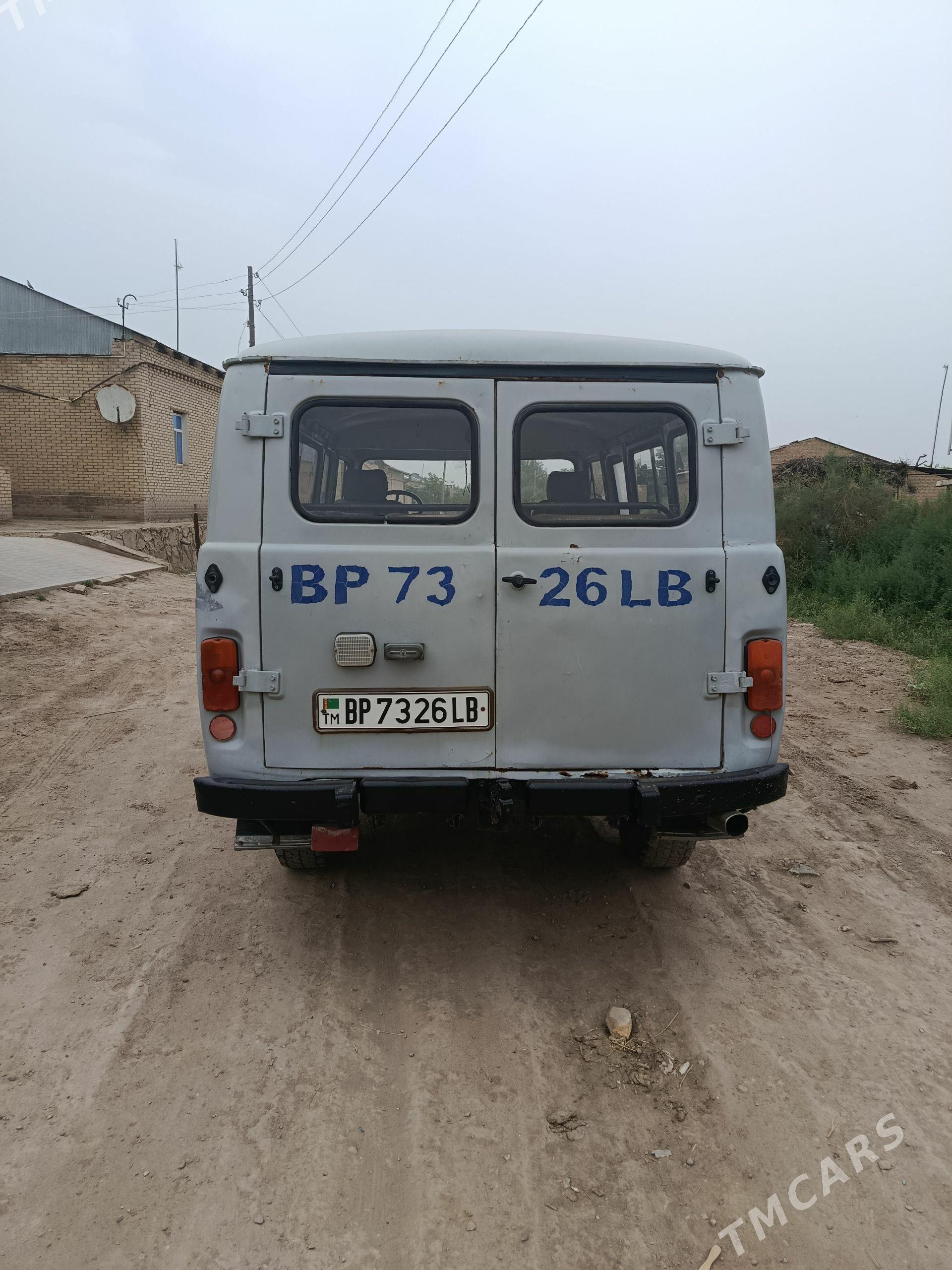 UAZ 2206 2000 - 30 000 TMT - Kerki - img 1