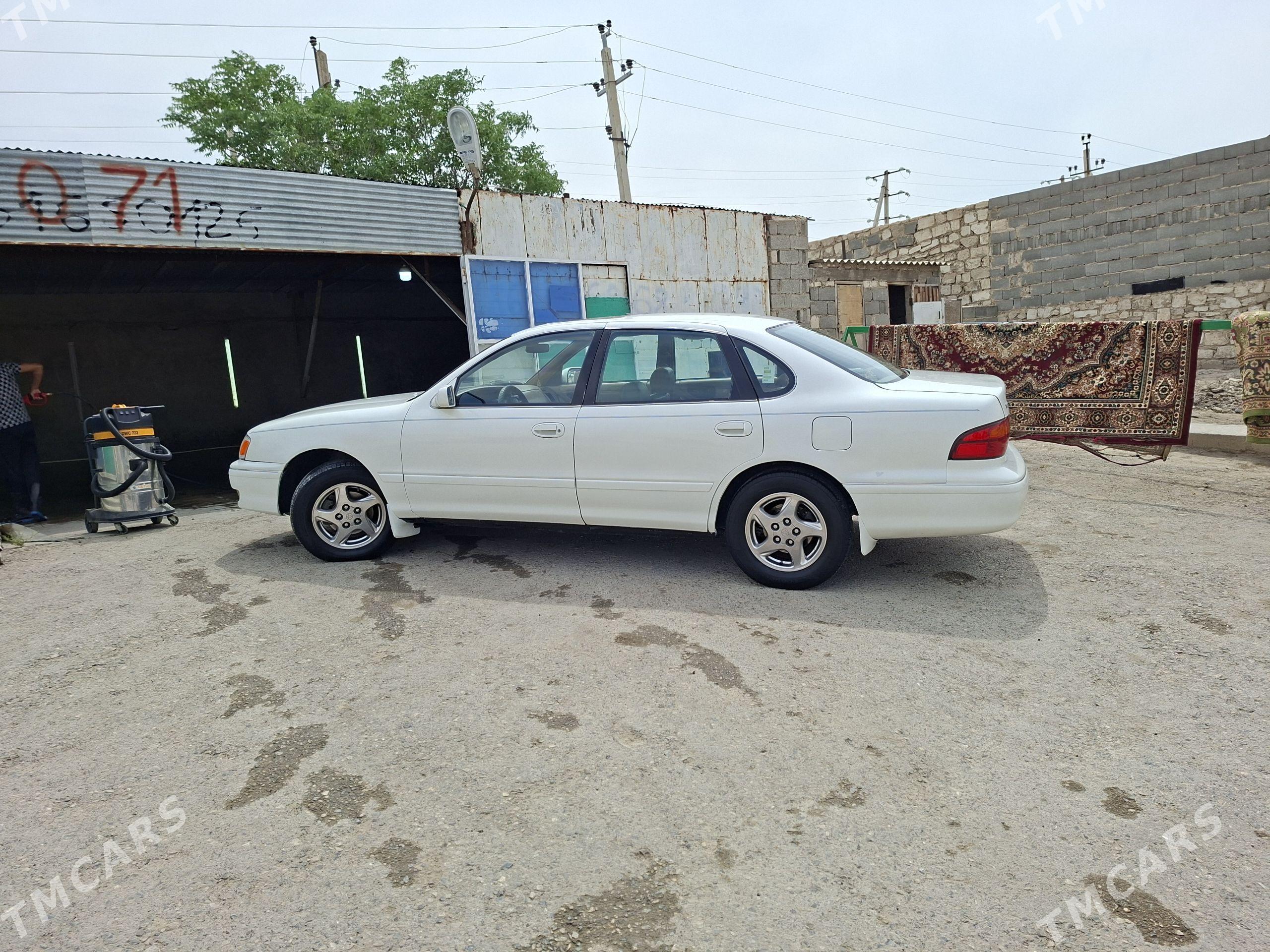 Toyota Avalon 1996 - 115 000 TMT - Gyzylarbat - img 1