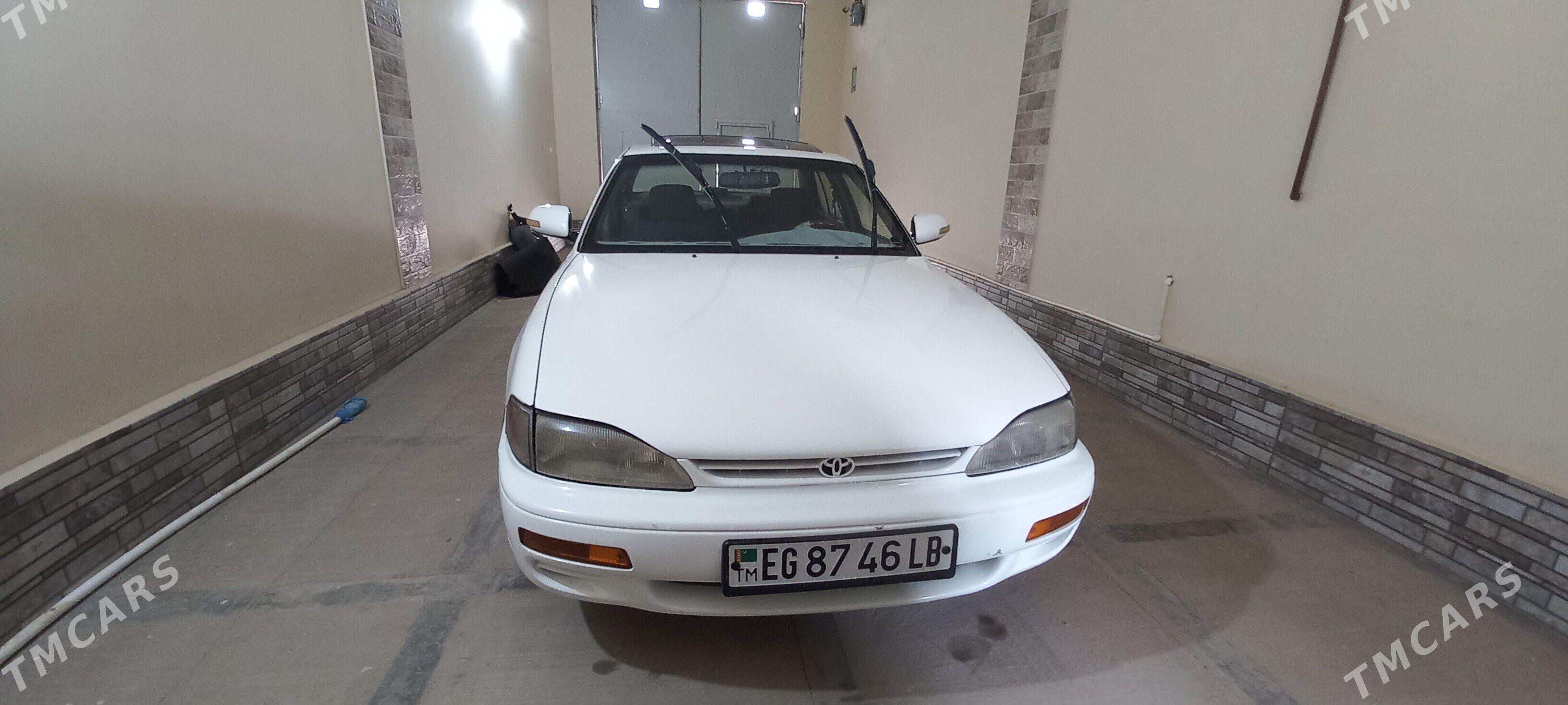 Toyota Camry 1995 - 116 000 TMT - Туркменабат - img 1