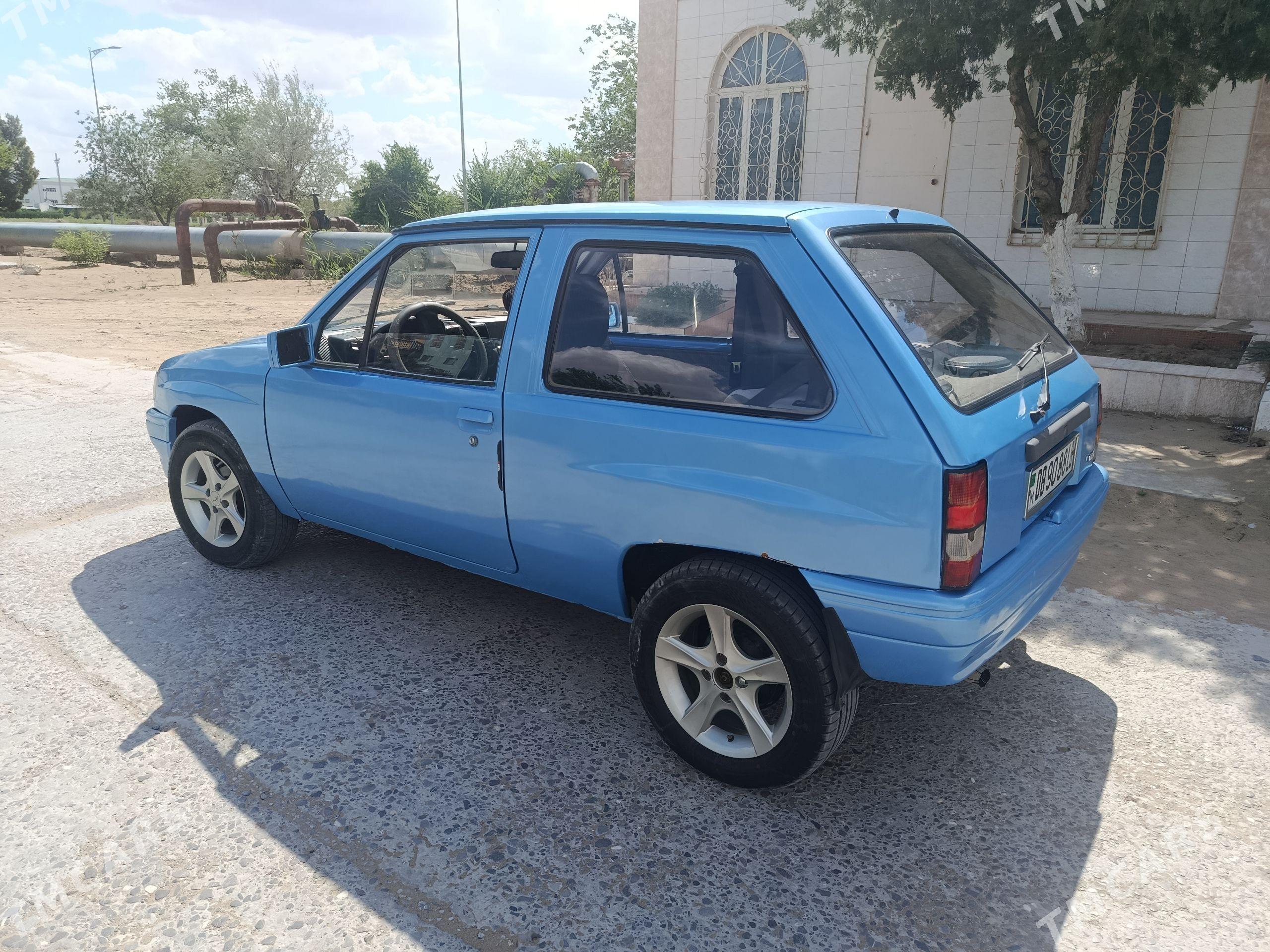 Opel Corsa 1992 - 30 000 TMT - Seýdi - img 1