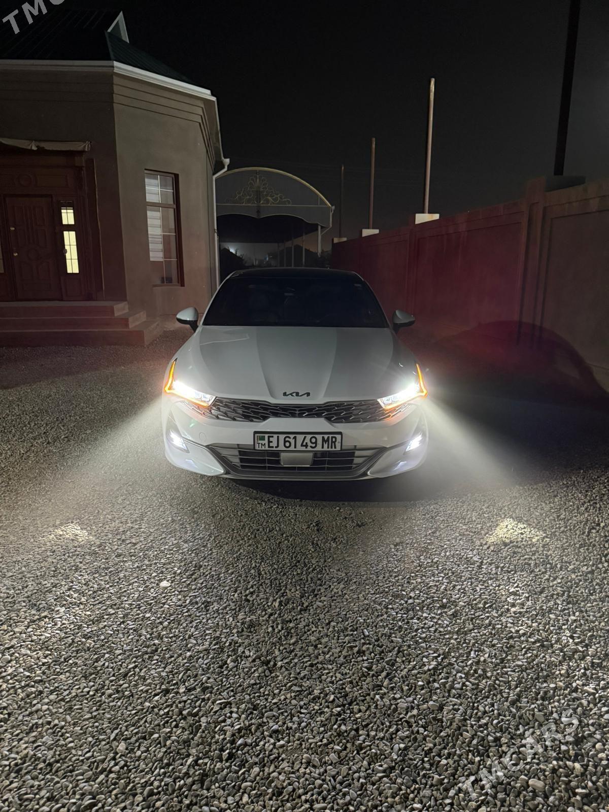 Kia K5 2021 - 350 000 TMT - Мары - img 1