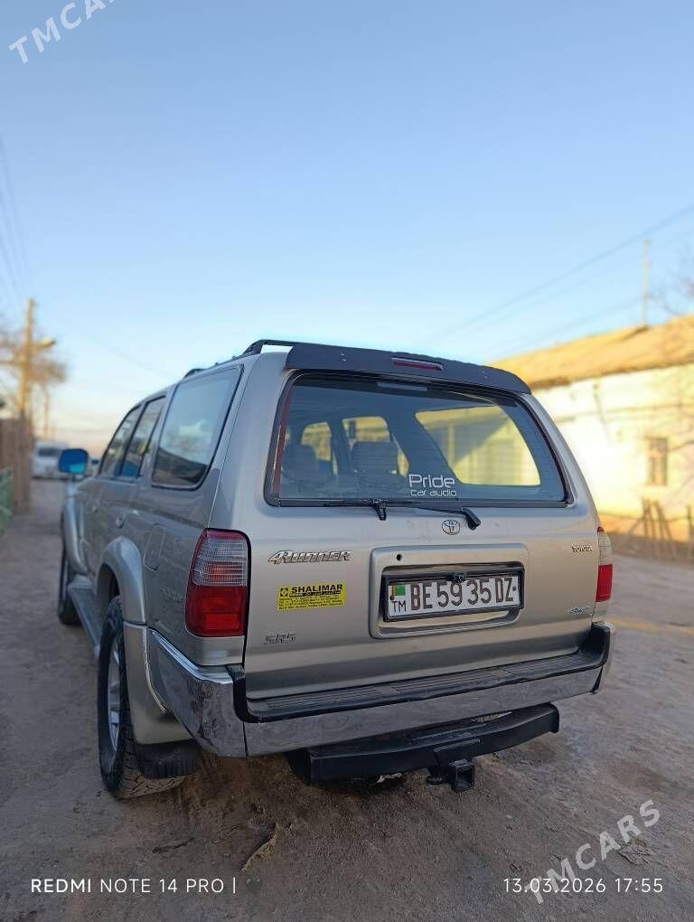 Toyota 4Runner 2002 - 190 000 TMT - Гурбансолтан Едже - img 1