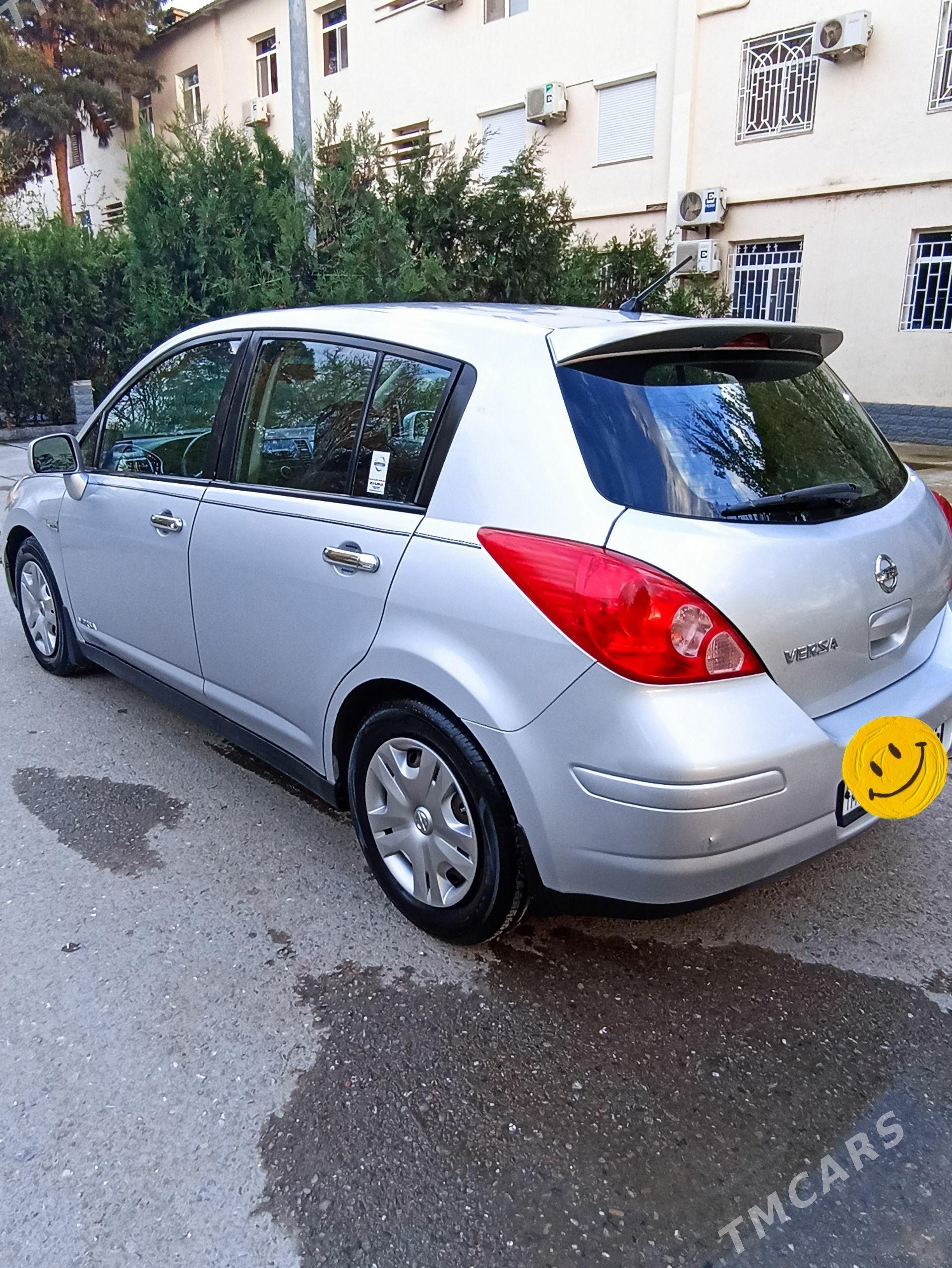 Nissan Versa 2010 - 146 000 TMT - Ашхабад - img 1