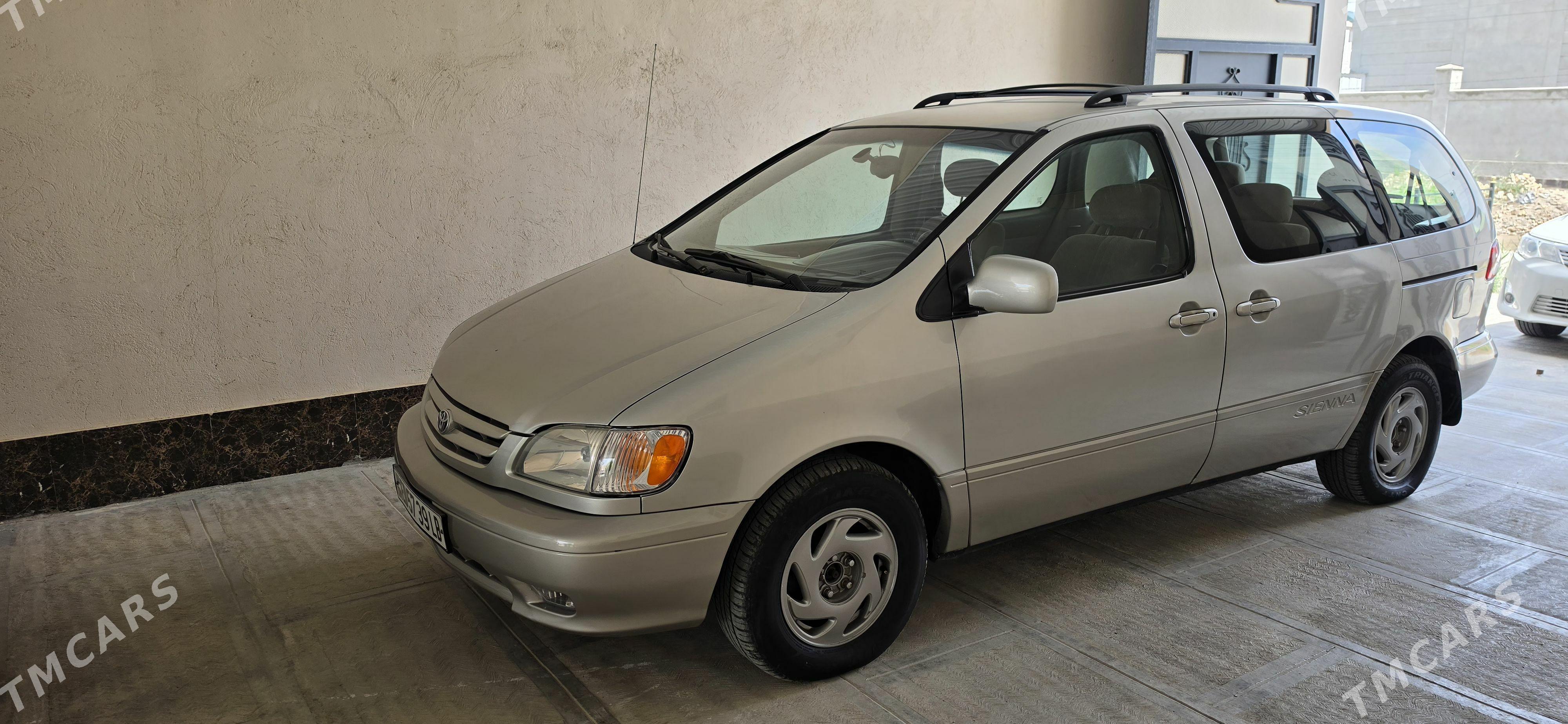 Toyota Sienna 2001 - 180 000 TMT - Türkmenabat - img 1