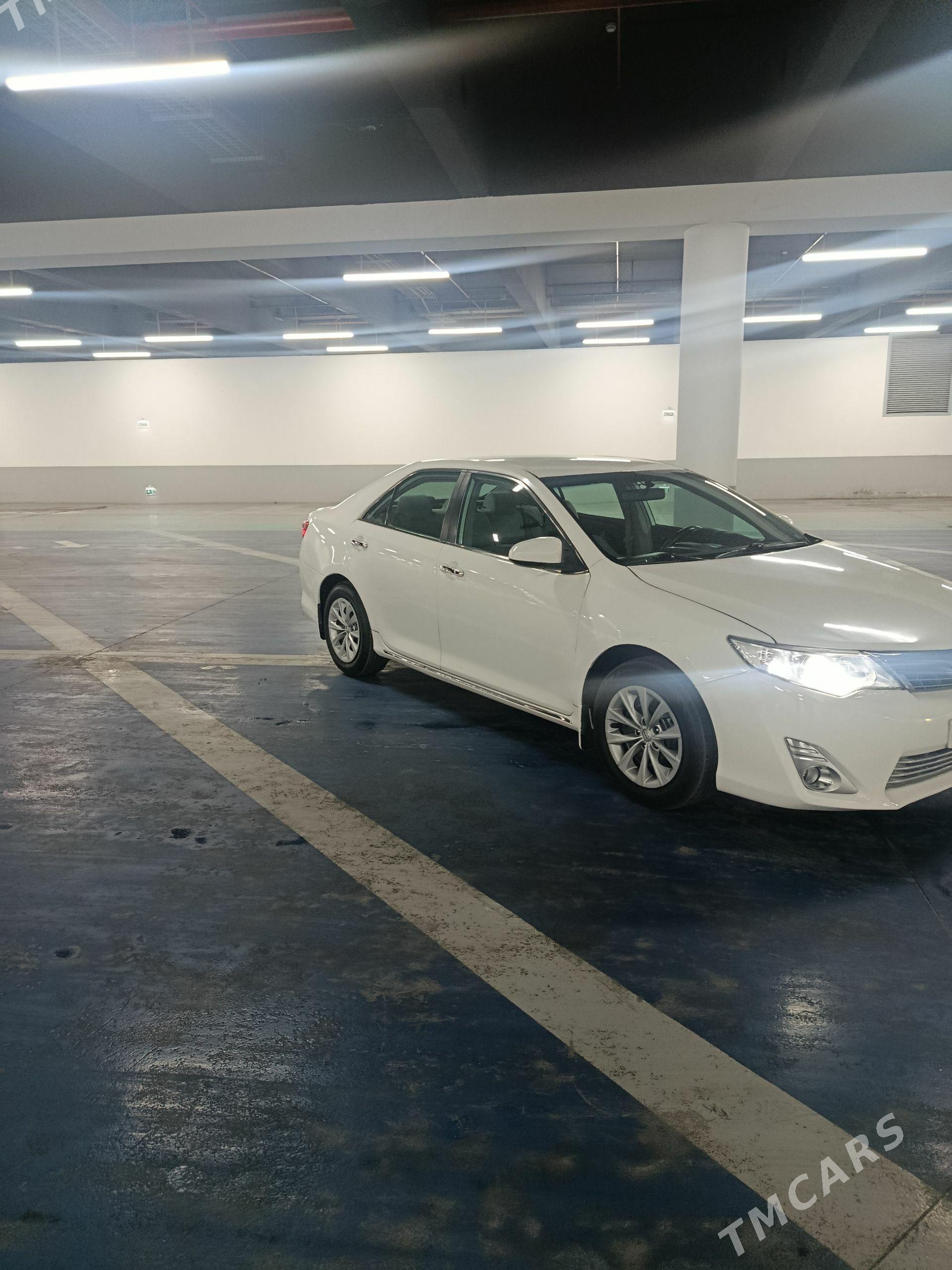 Toyota Camry 2013 - 223 000 TMT - Ашхабад - img 1