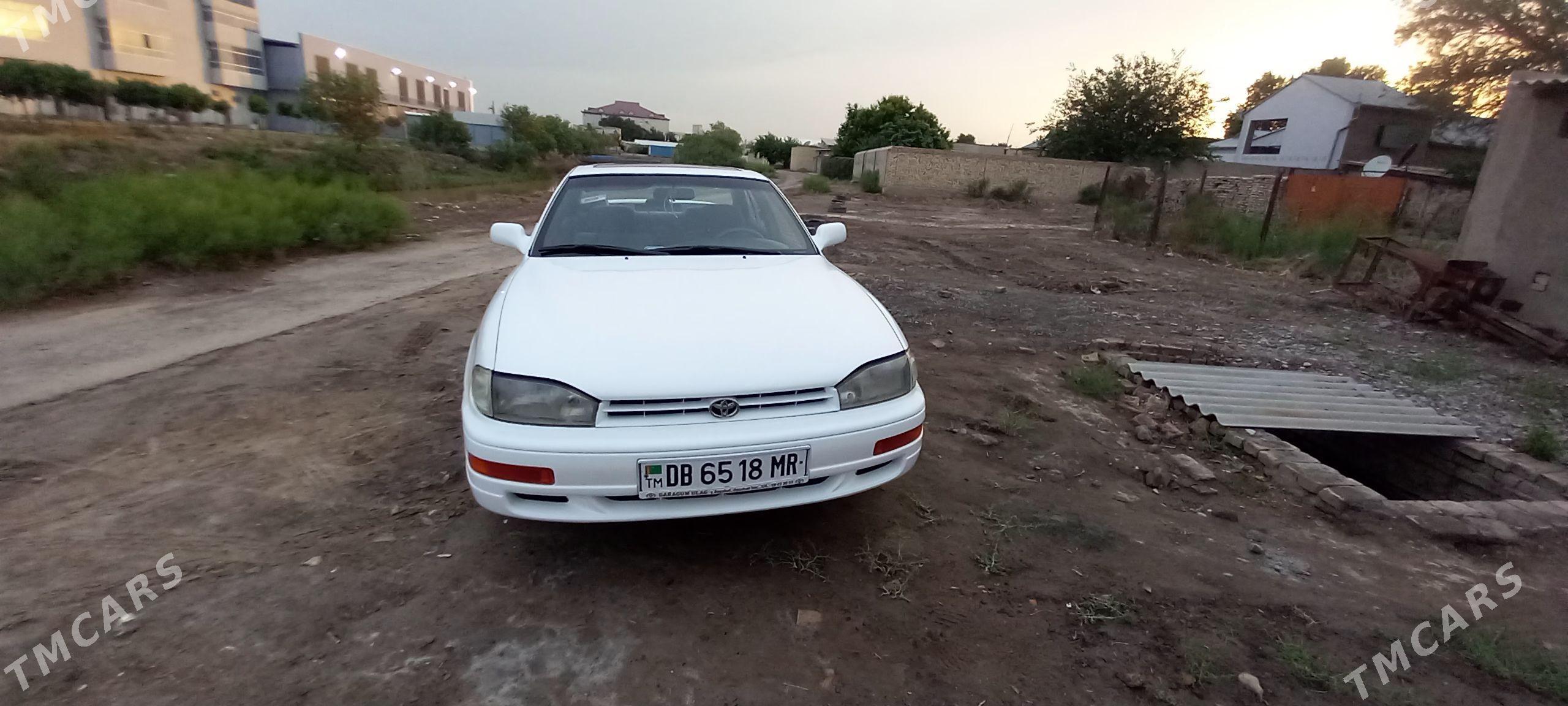 Toyota Camry 1993 - 125 000 TMT - Mary - img 1