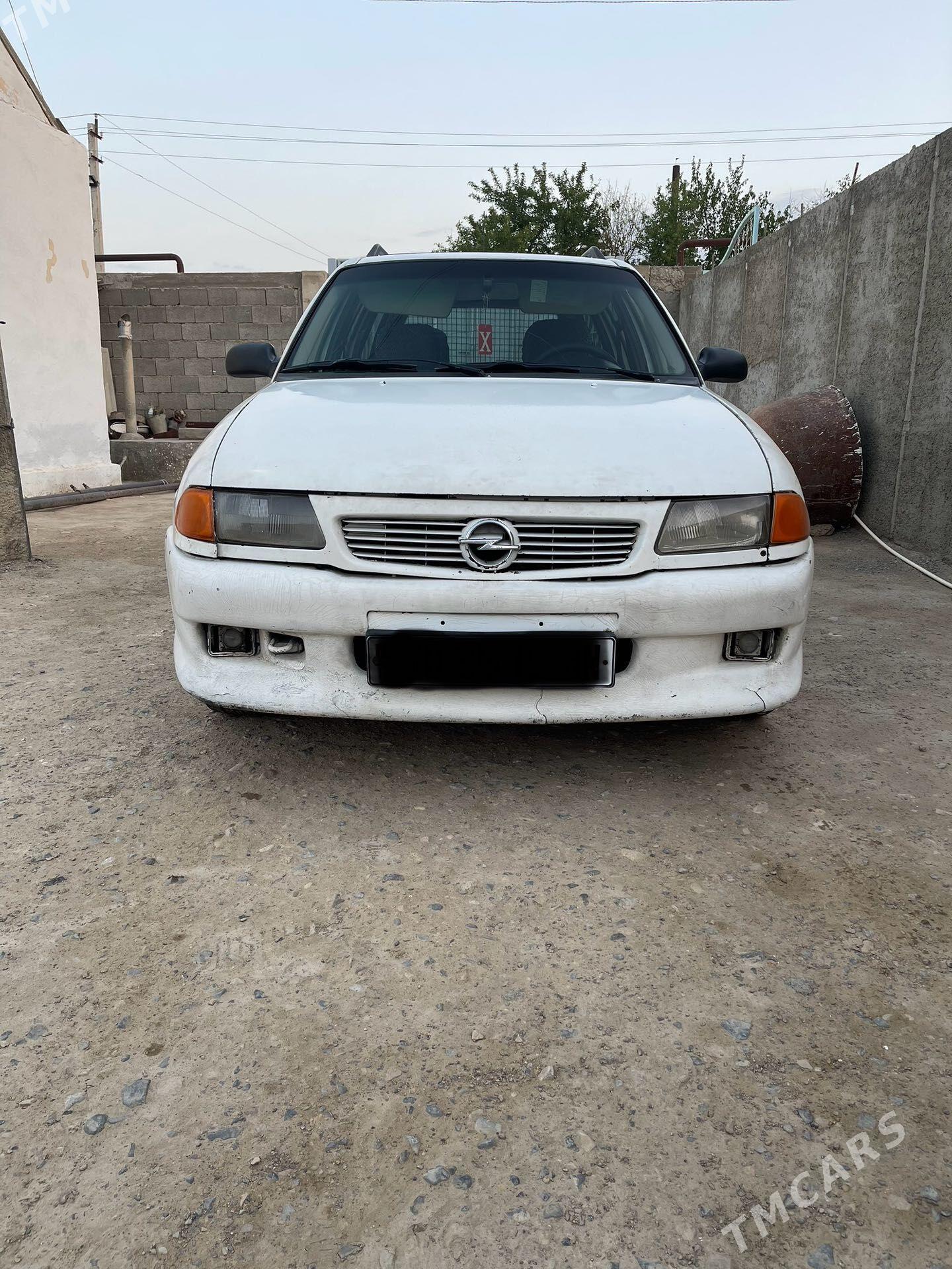 Opel Astra 1997 - 36 000 TMT - Гызыларбат - img 1