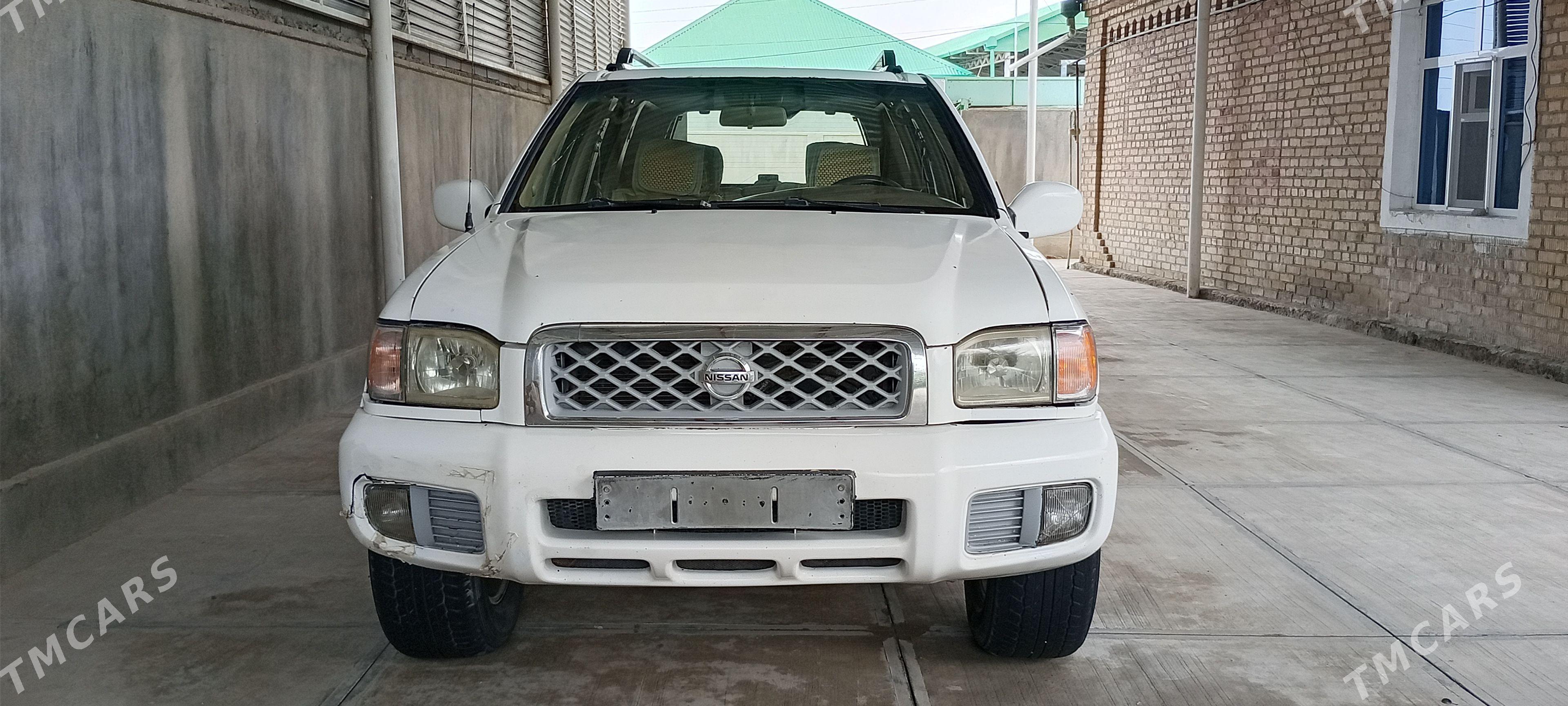 Nissan Pathfinder 2002 - 105 000 TMT - Бахарден - img 1