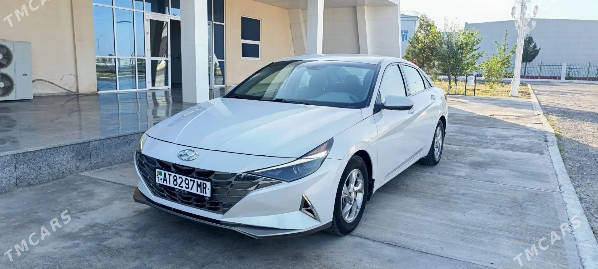 Hyundai Elantra 2022 - 260 000 TMT - Wekilbazar - img 1
