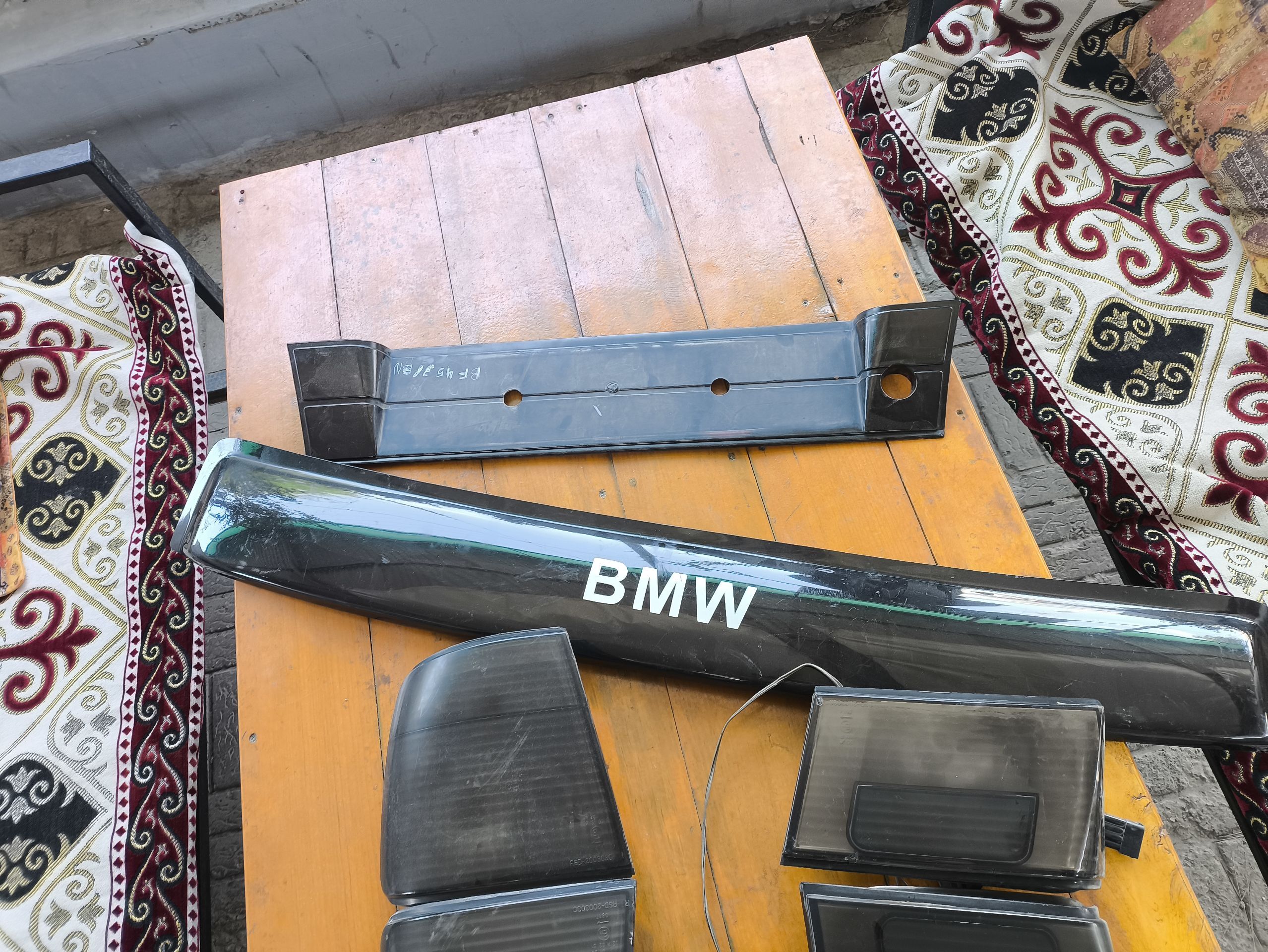 BMW E34 300 TMT - Türkmenbaşy - img 1