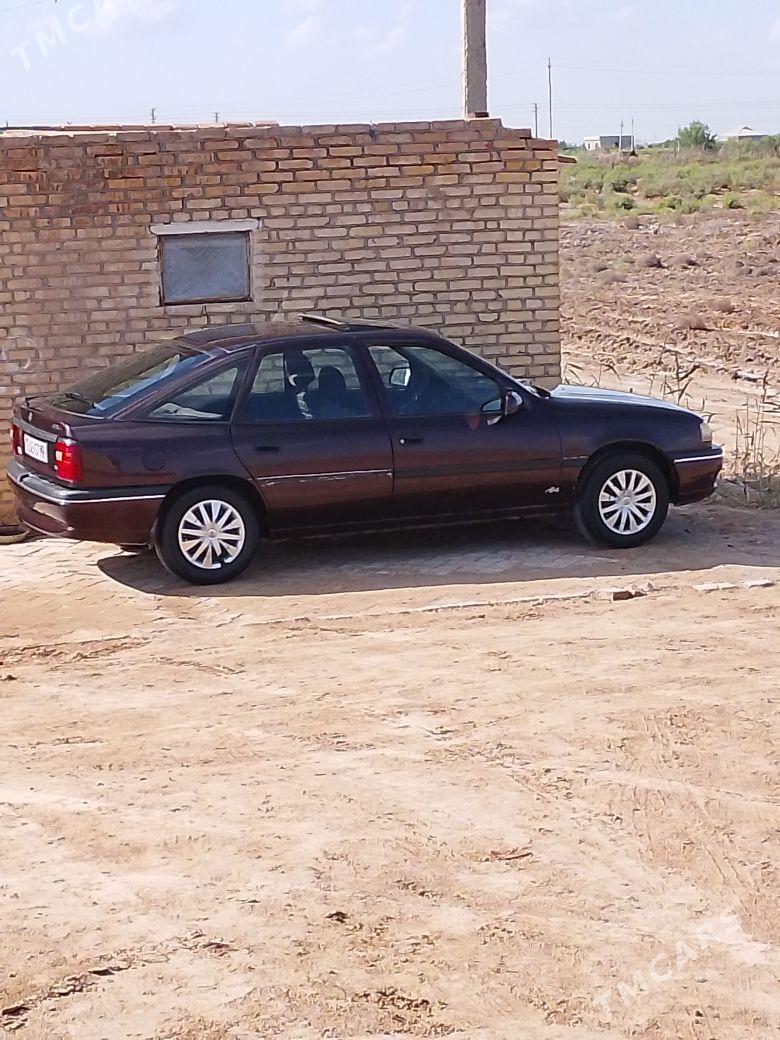 Opel Vectra 1993 - 38 000 TMT - Байрамали - img 1