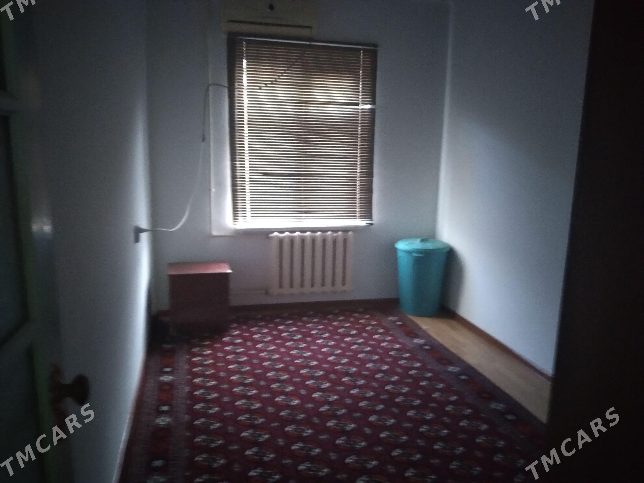 Satlyk jay bay bazar tarapda - Дашогуз - img 1