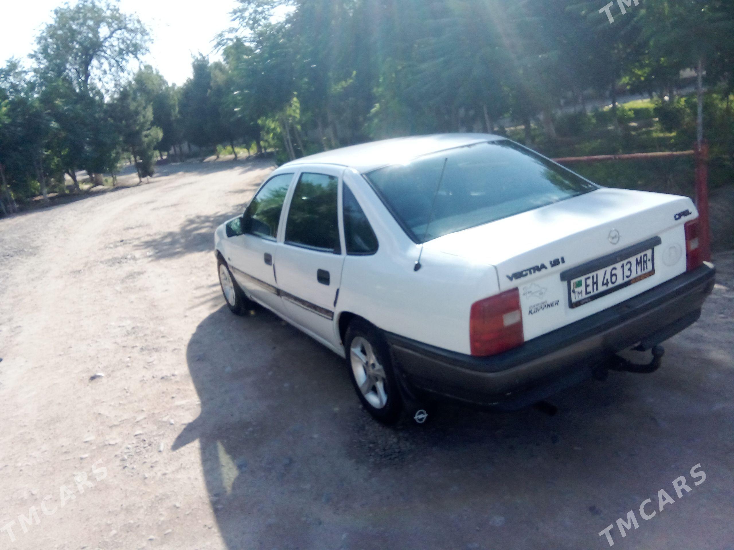 Opel Vectra 1992 - 44 000 TMT - Mary - img 1