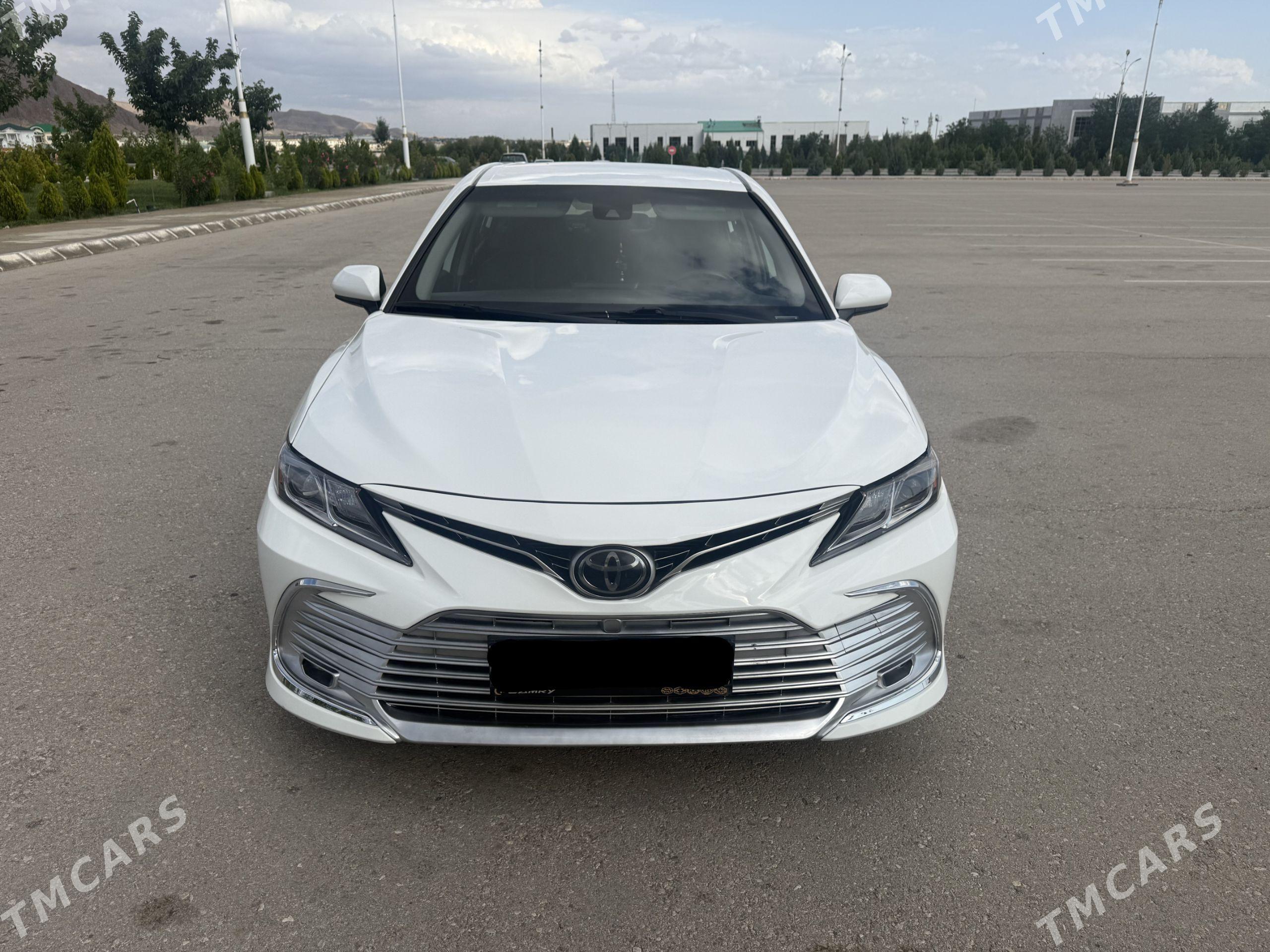 Toyota Camry 2021 - 315 000 TMT - Балканабат - img 1