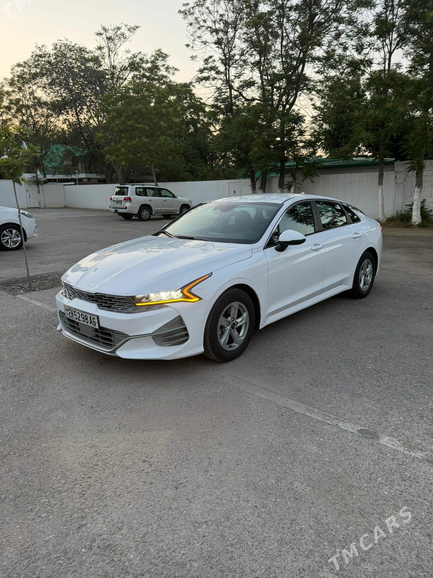 Kia K5 2023 - 310 000 TMT - Aşgabat - img 1