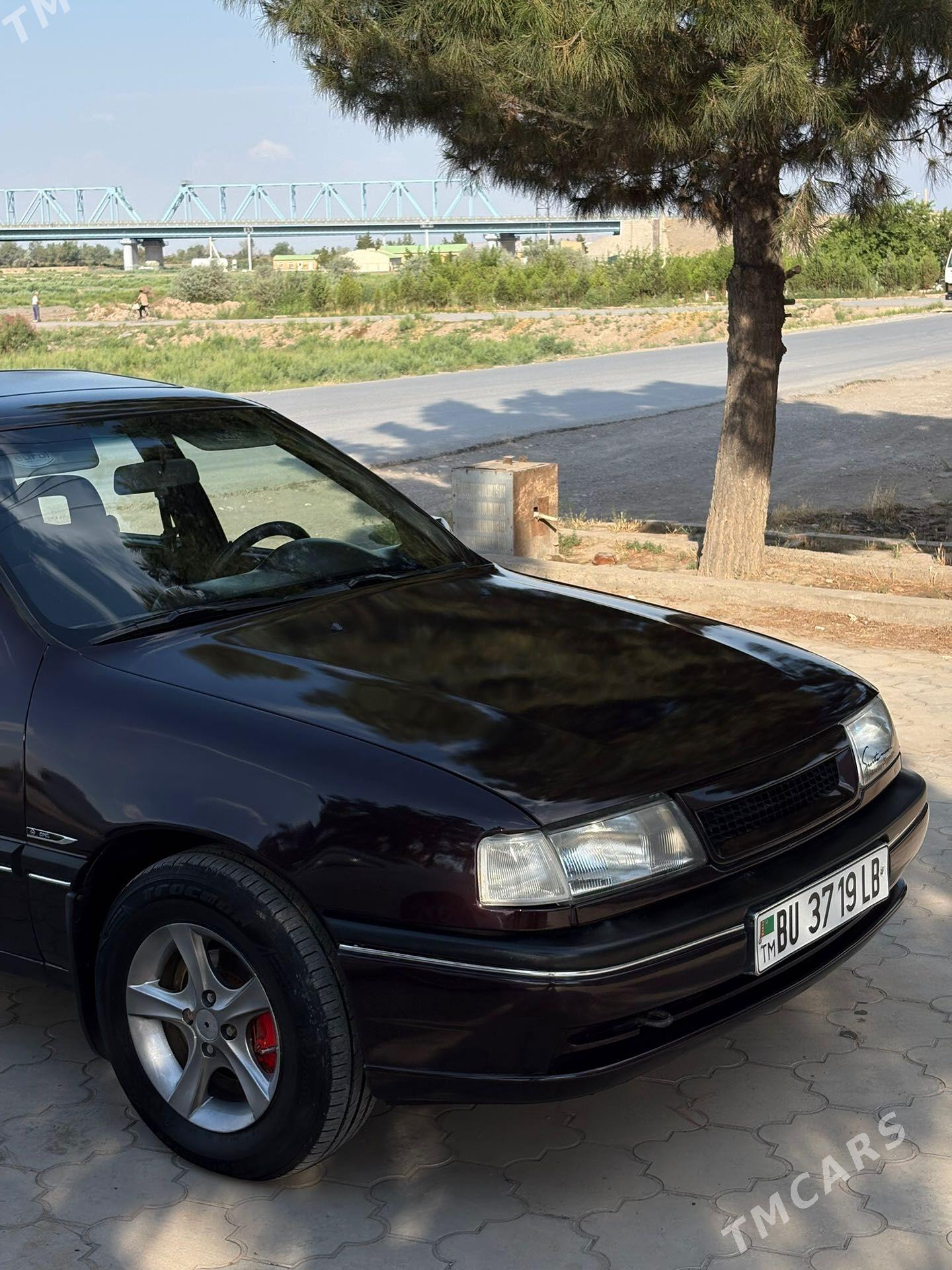 Opel Vectra 1993 - 60 000 TMT - Керки - img 1