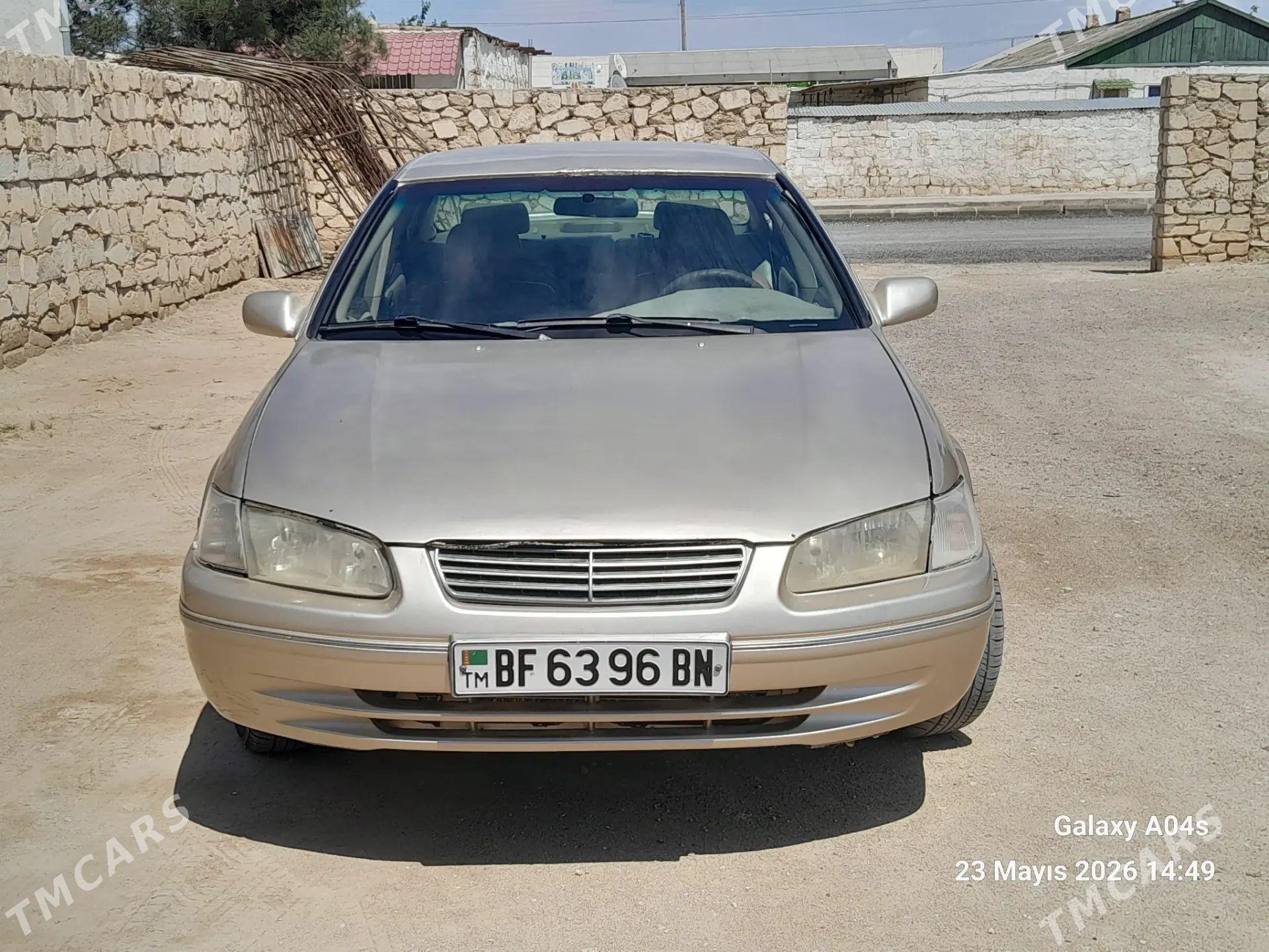 Toyota Camry 1999 - 140 000 TMT - Туркменбаши - img 1