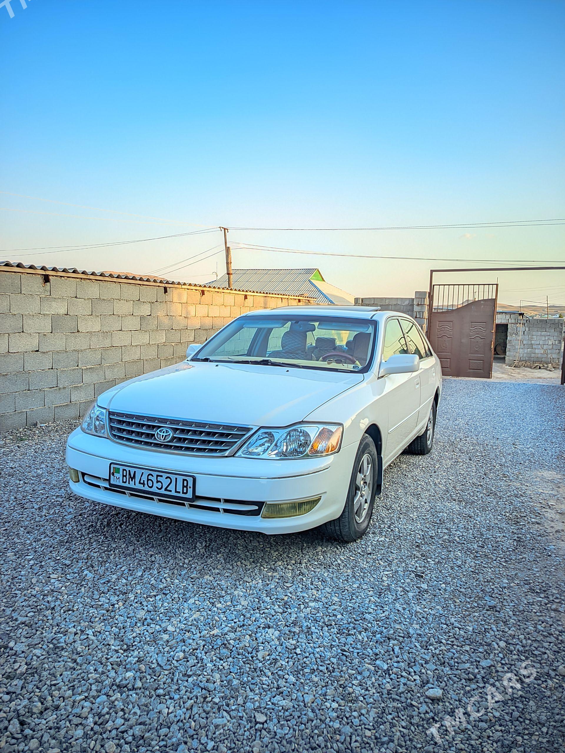 Toyota Avalon 2003 - 270 000 TMT - Магданлы - img 1