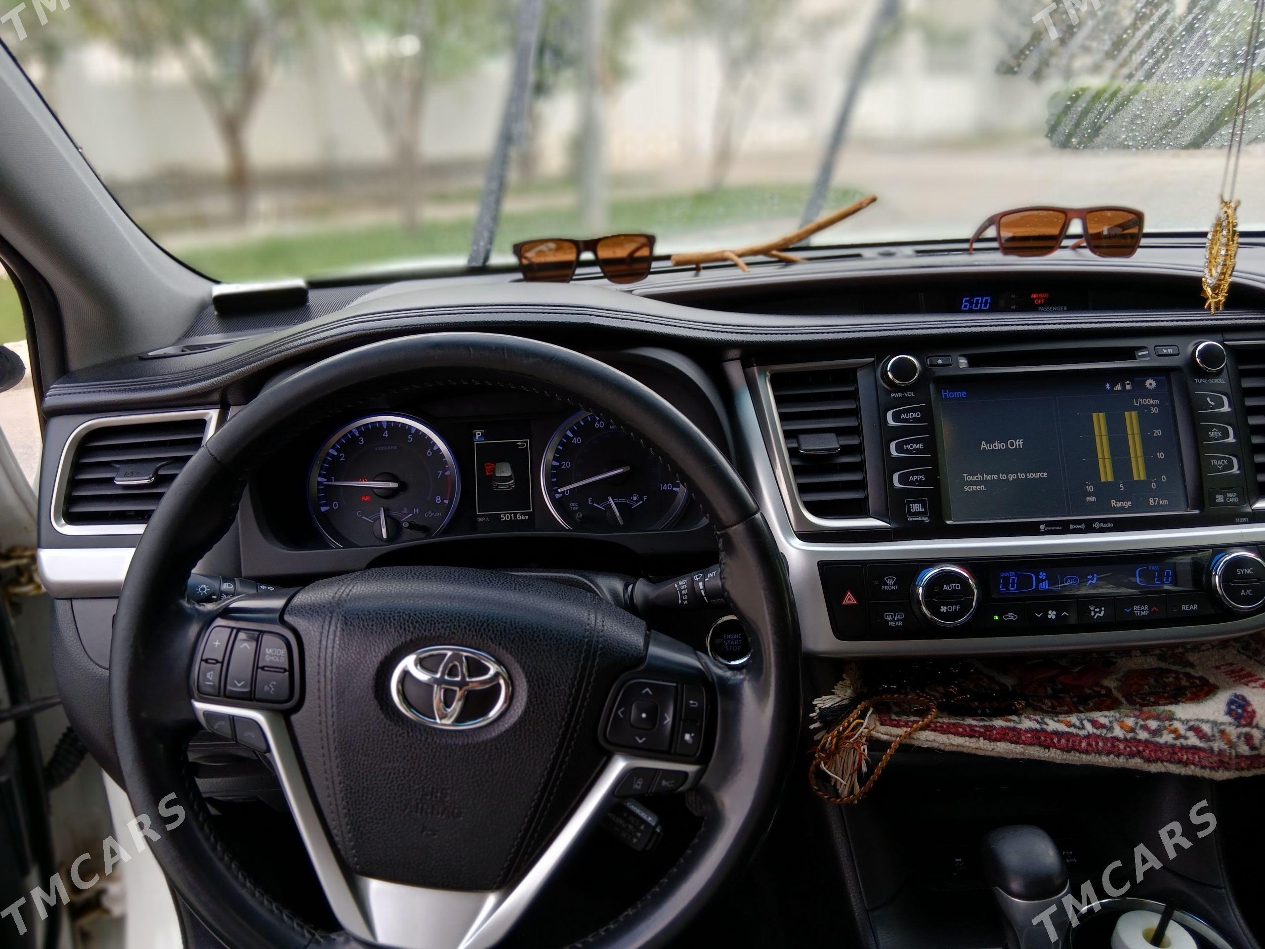 Toyota Highlander 2019 - 500 000 TMT - Ашхабад - img 1