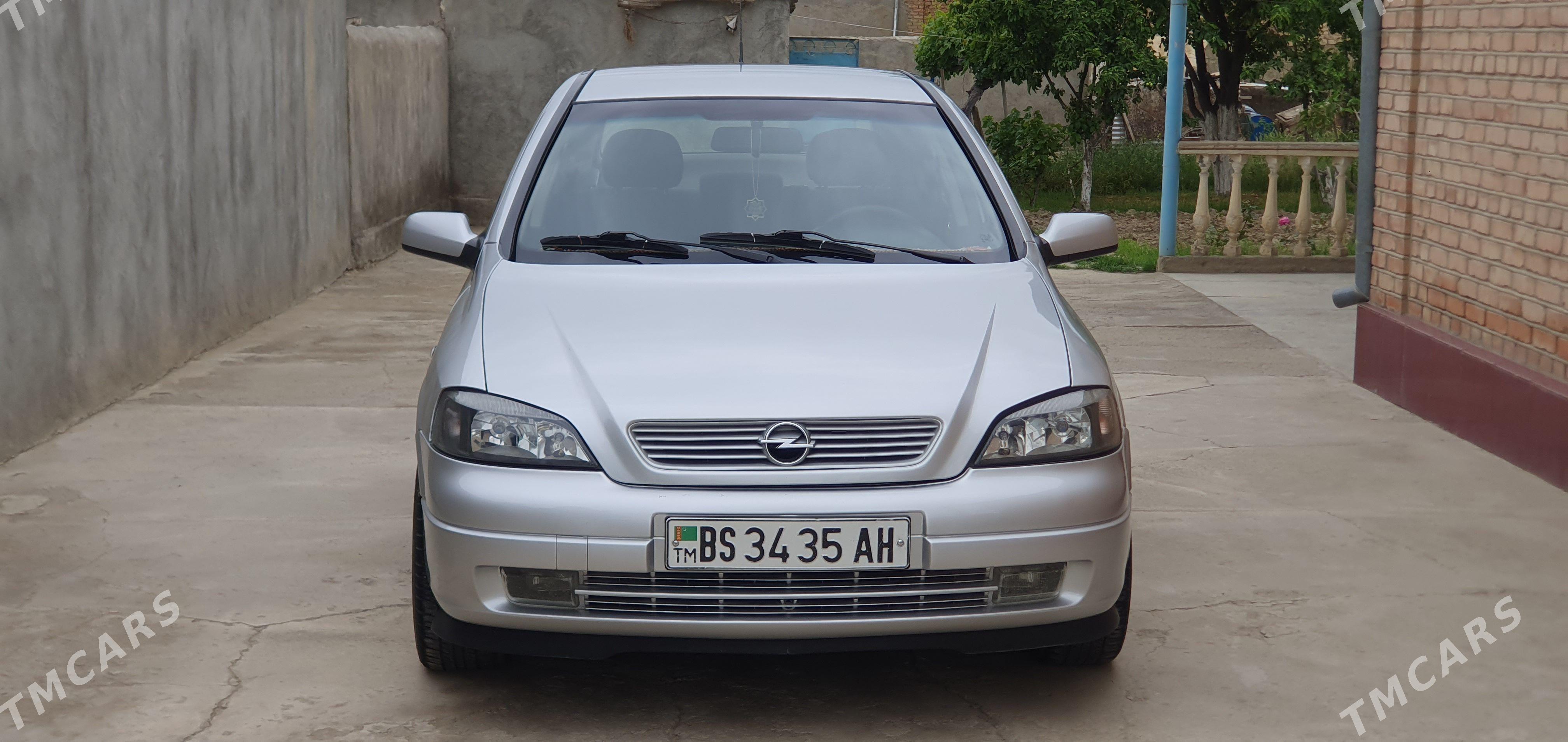 Opel Astra 2003 - 106 000 TMT - Бахарден - img 1