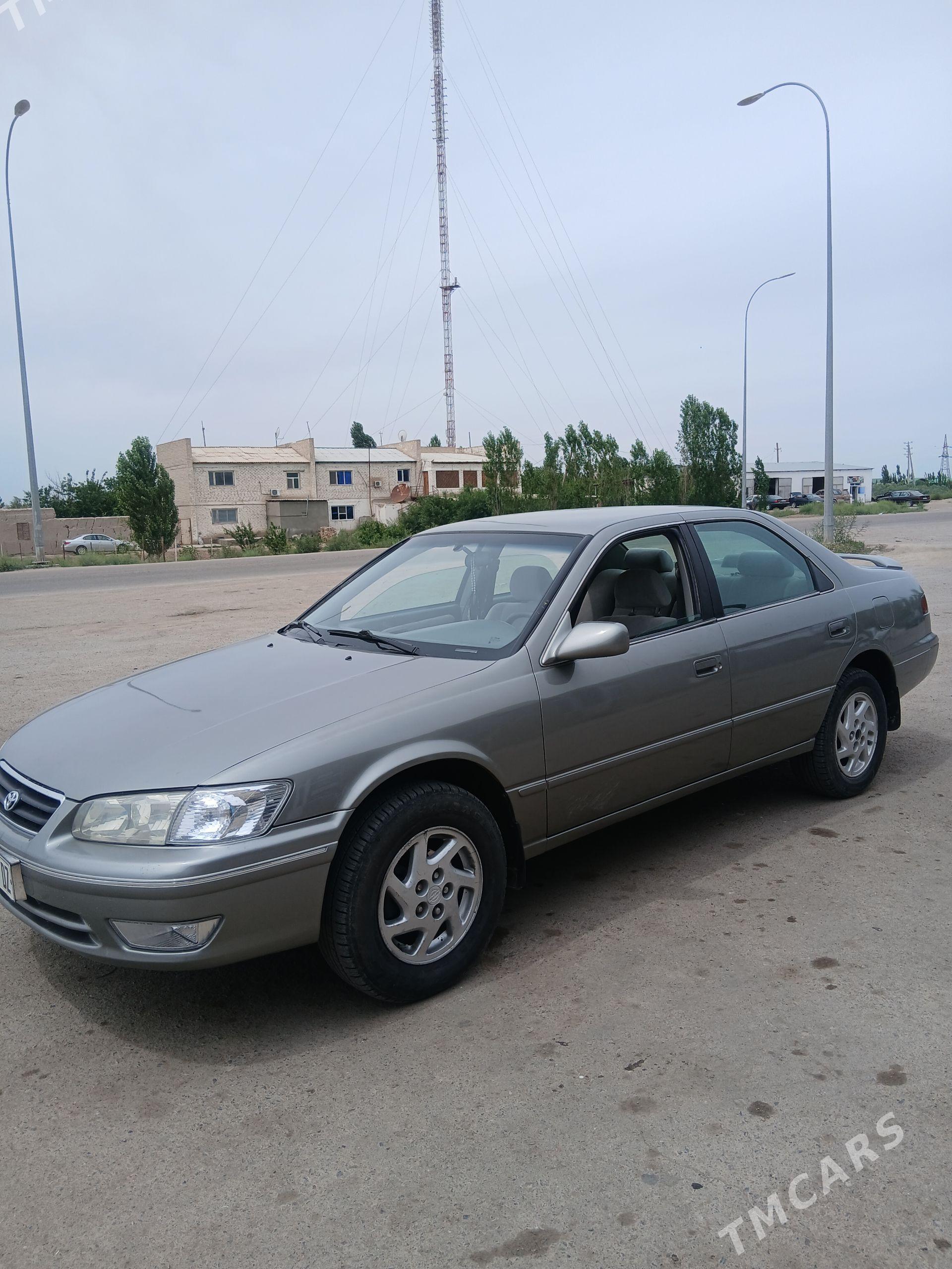 Toyota Camry 1999 - 142 000 TMT - Boldumsaz - img 1