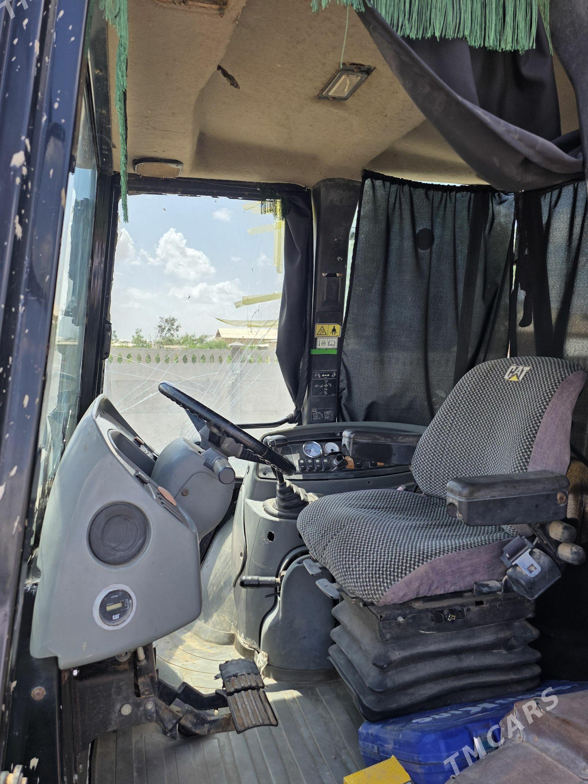 JCB 4CX ECO 2004 - 350 000 TMT - Бабадайхан - img 1
