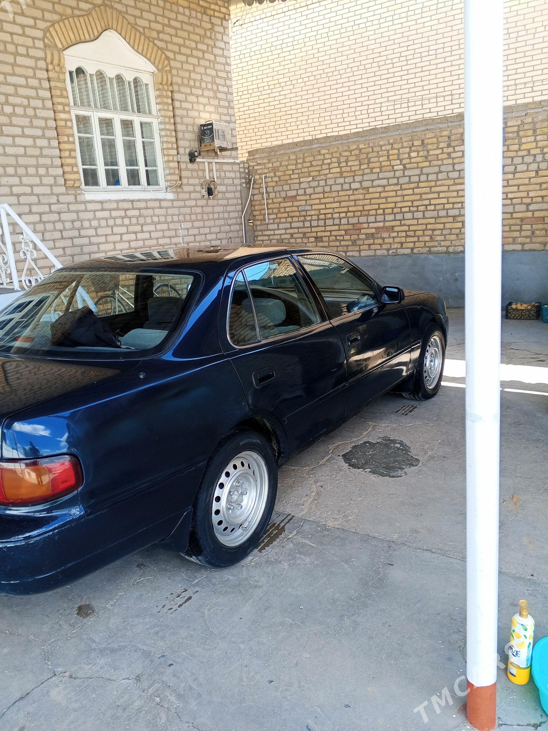 Toyota Camry 1995 - 105 000 TMT - Mary - img 1