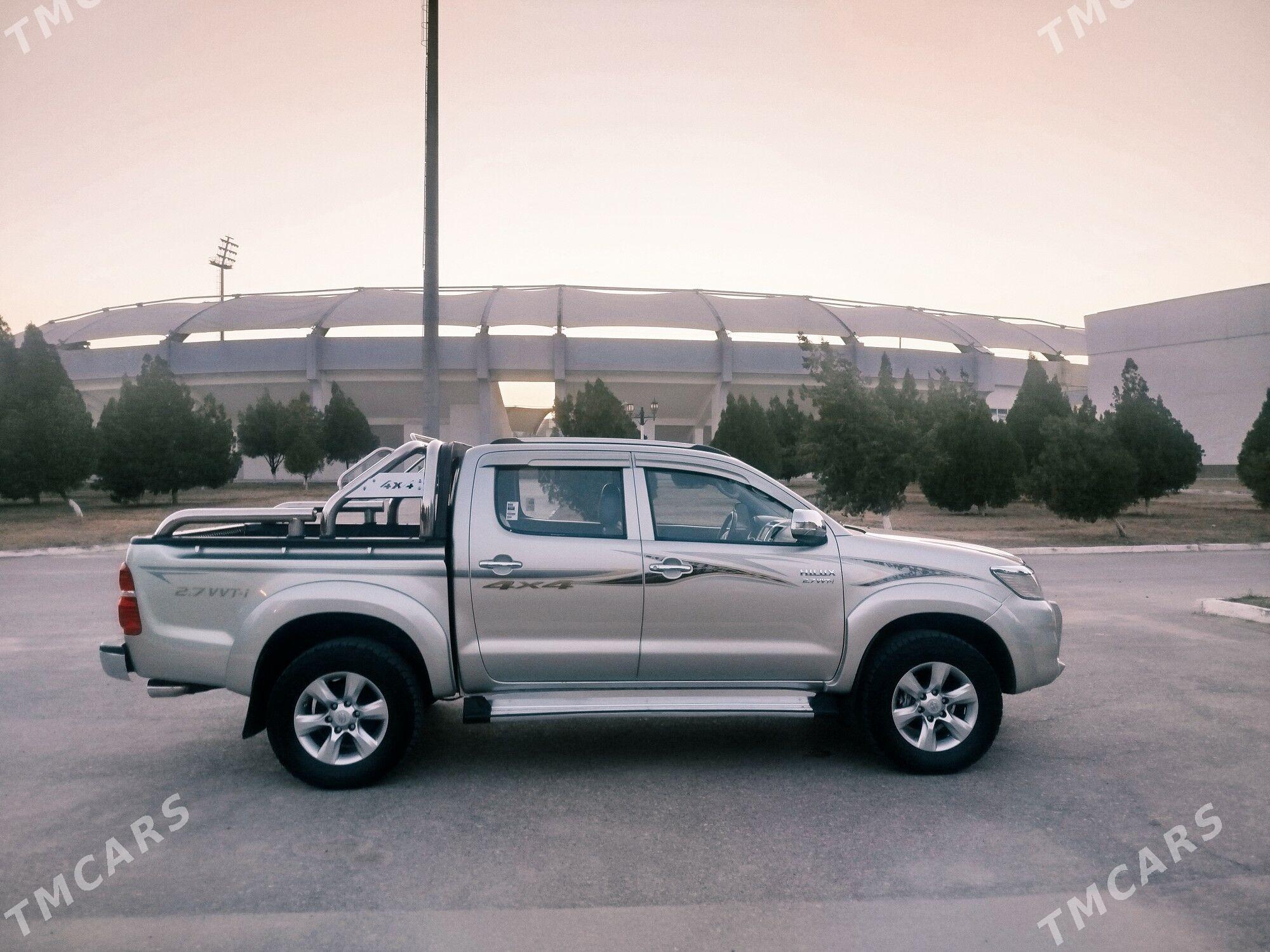Toyota Hilux 2013 - 470 000 TMT - Mary - img 1