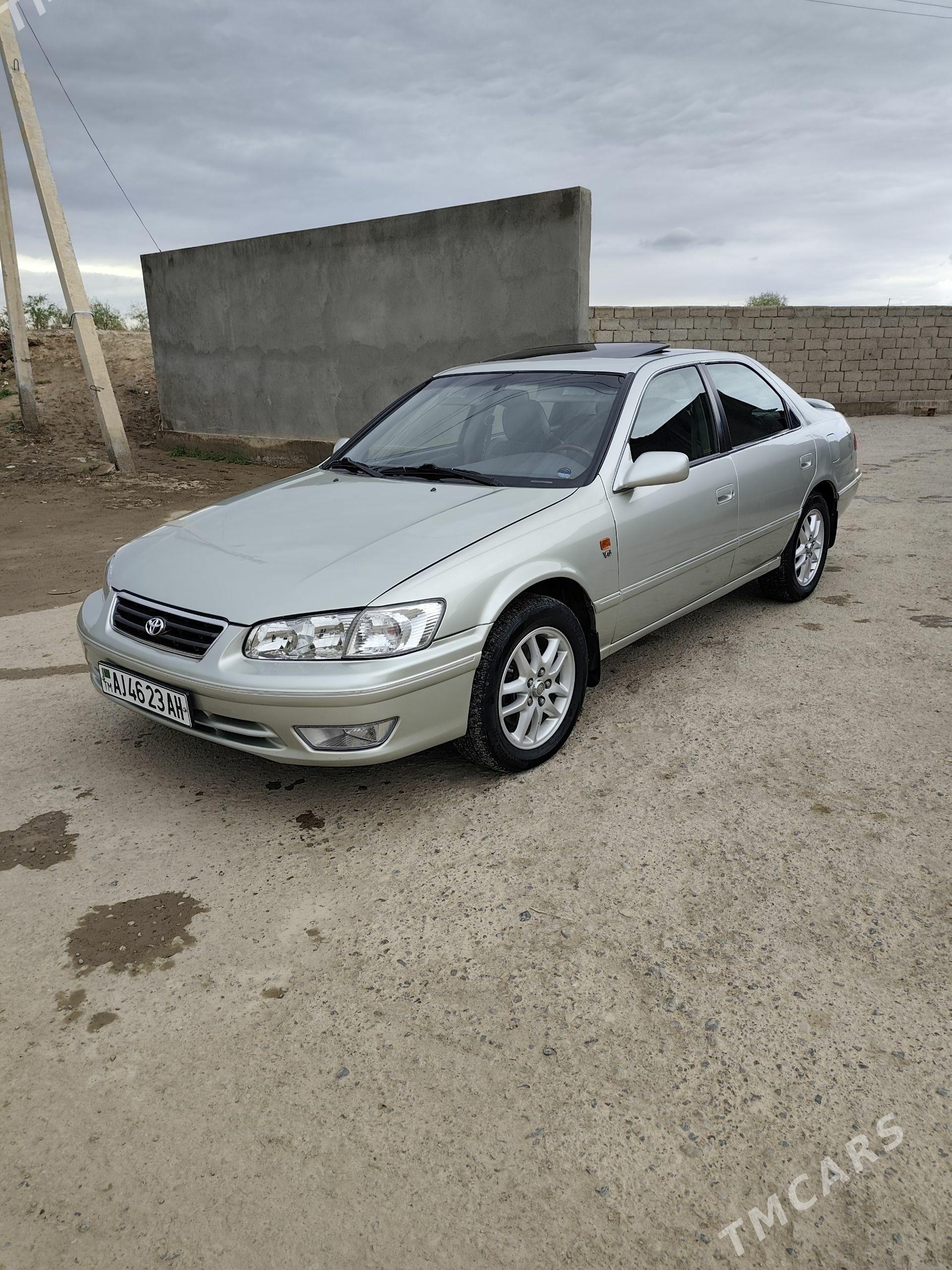 Toyota Camry 2001 - 200 000 TMT - Tejen - img 1