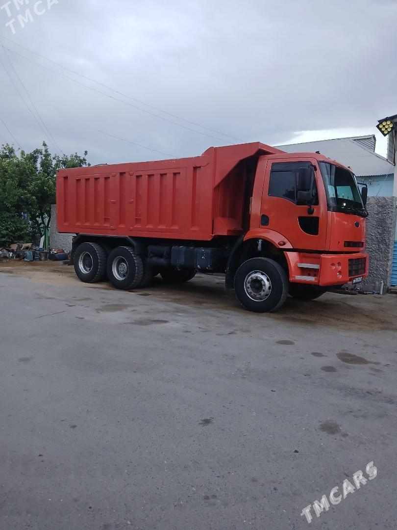 Ford Cargo 3535D 2009 - 560 000 TMT - Гёкдепе - img 1