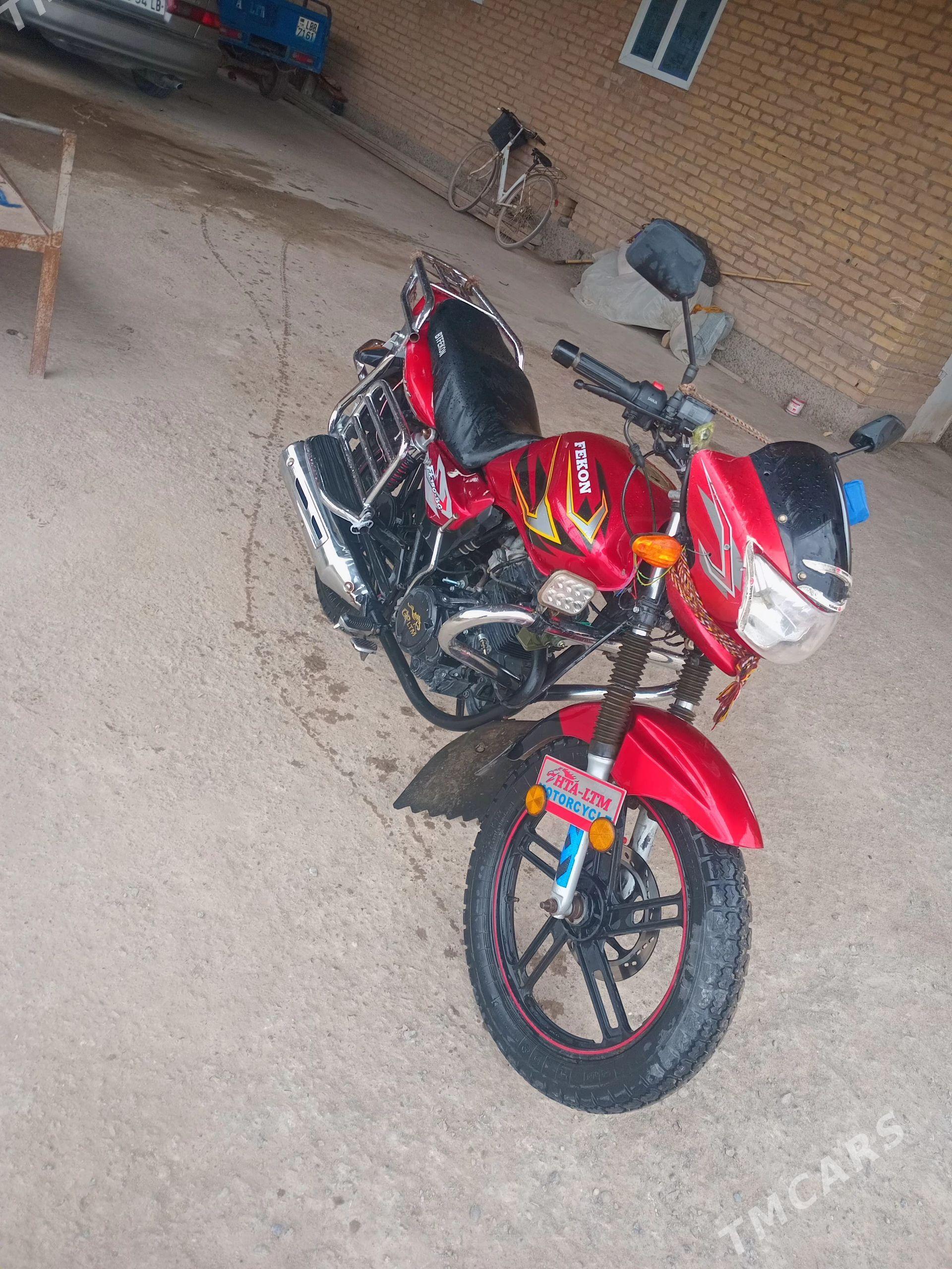 Fekon FK200-14G 2014 - 16 000 TMT - Дянев - img 1