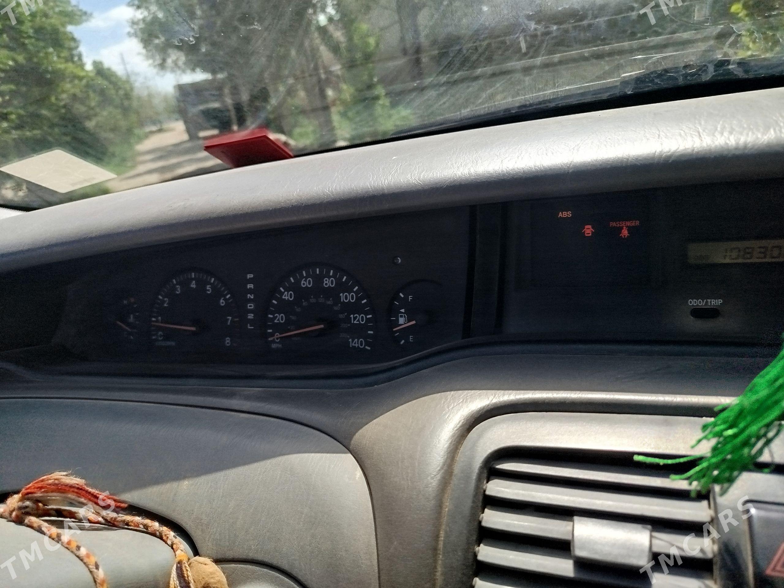 Toyota Avalon 2004 - 300 000 TMT - Болдумсаз - img 1