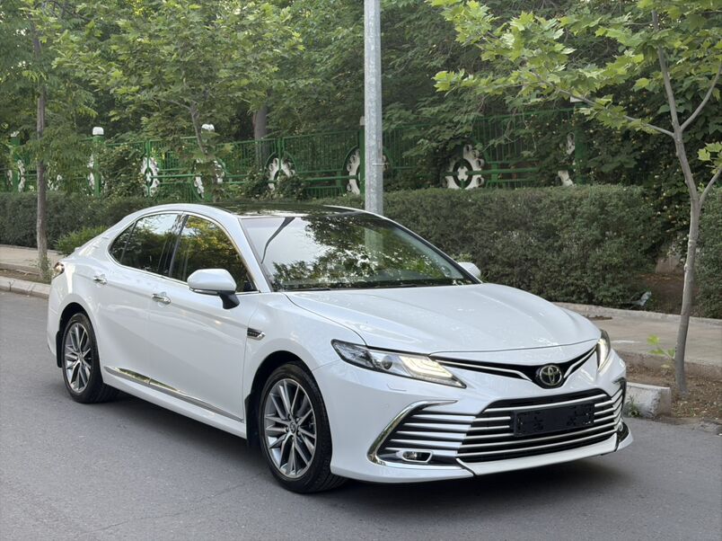 Toyota Camry 2023 - 662 000 TMT - Ашхабад - img 1