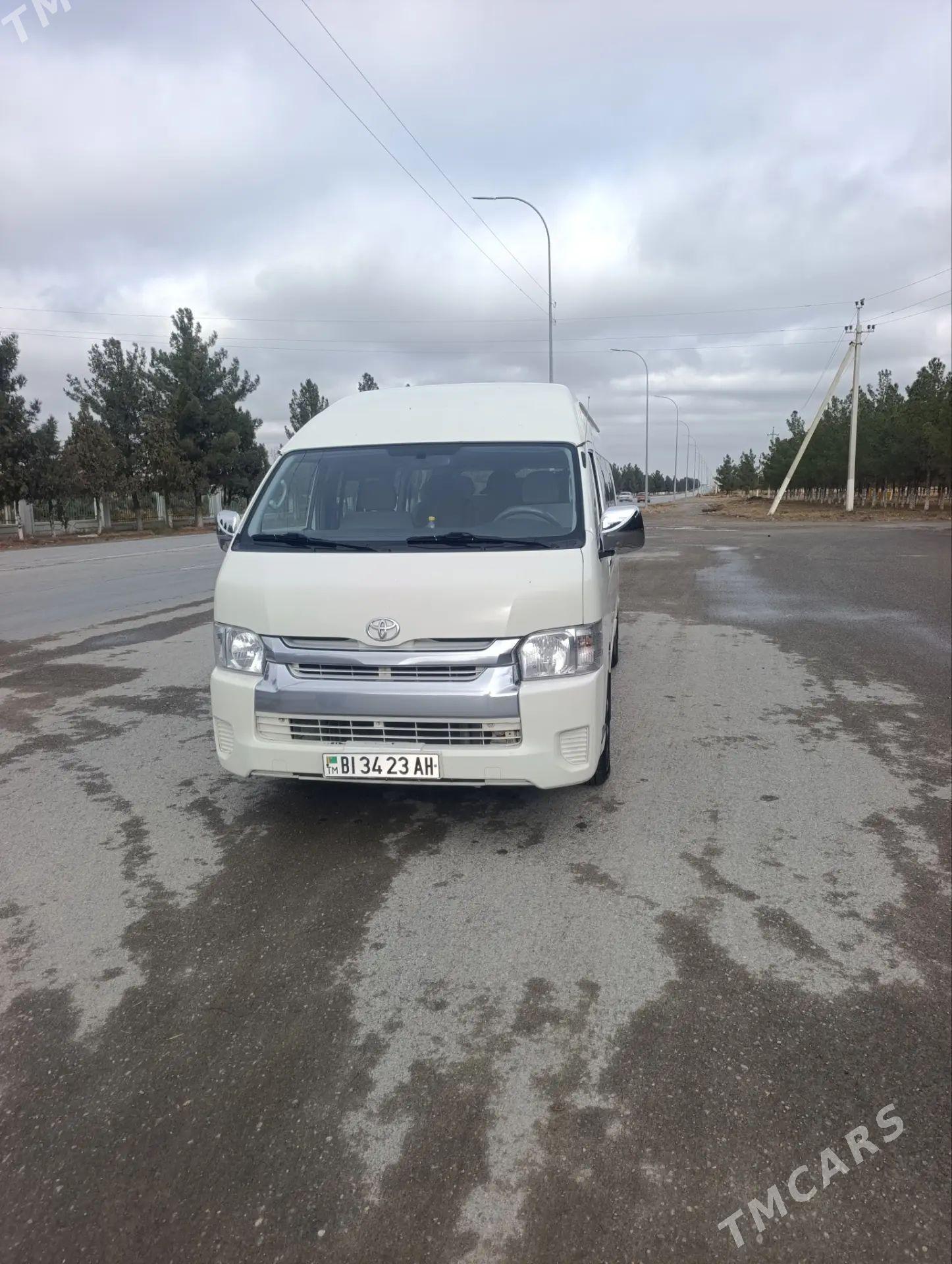 Toyota Hiace 2016 - 520 000 TMT - Gökdepe - img 1