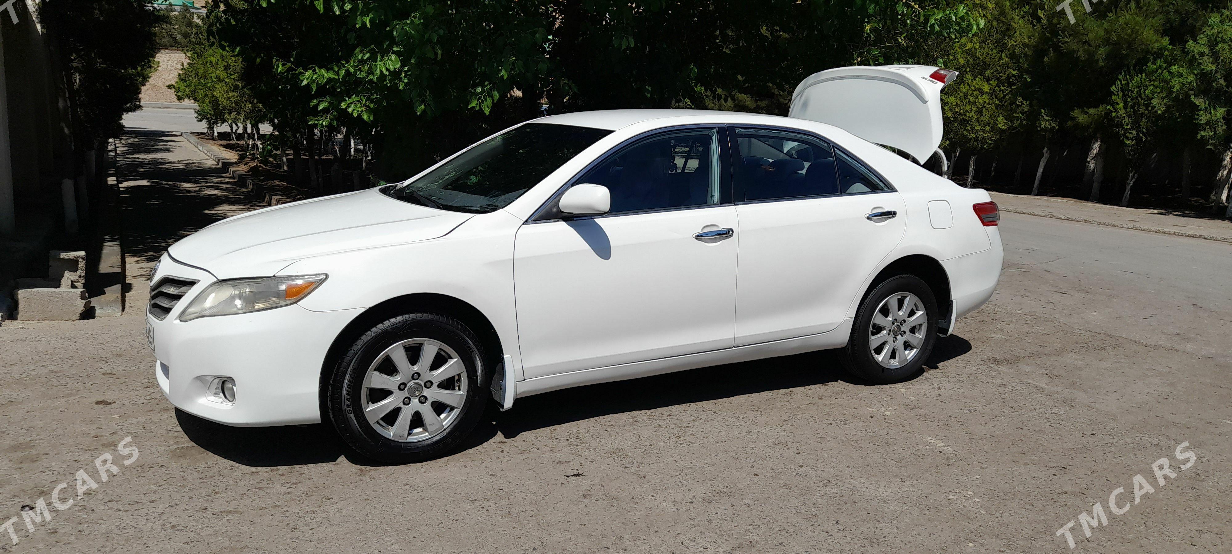 Toyota Camry 2009 - 150 000 TMT - Parahat 3 - img 1