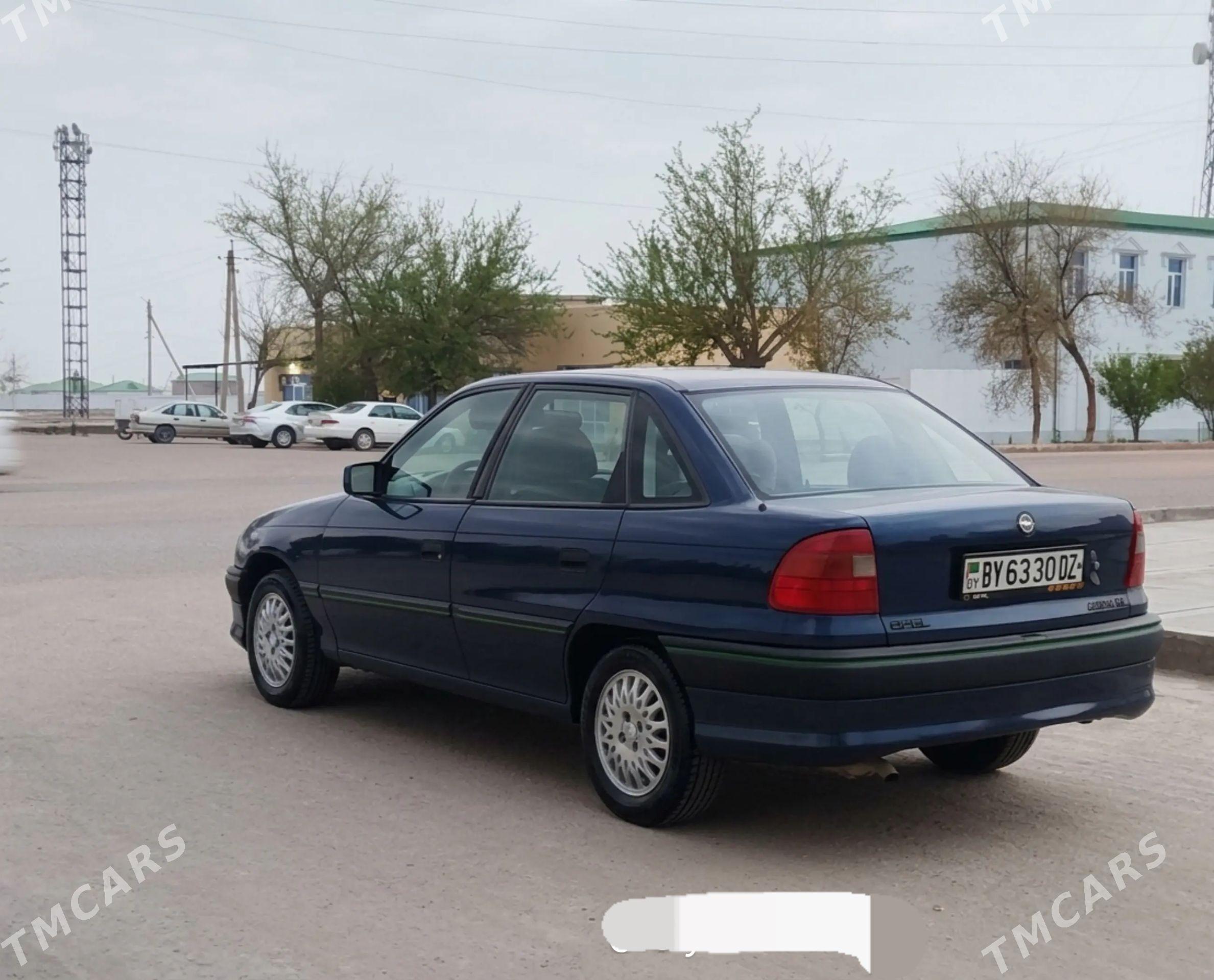 Opel Astra 1993 - 57 000 TMT - етр. Туркменбаши - img 1