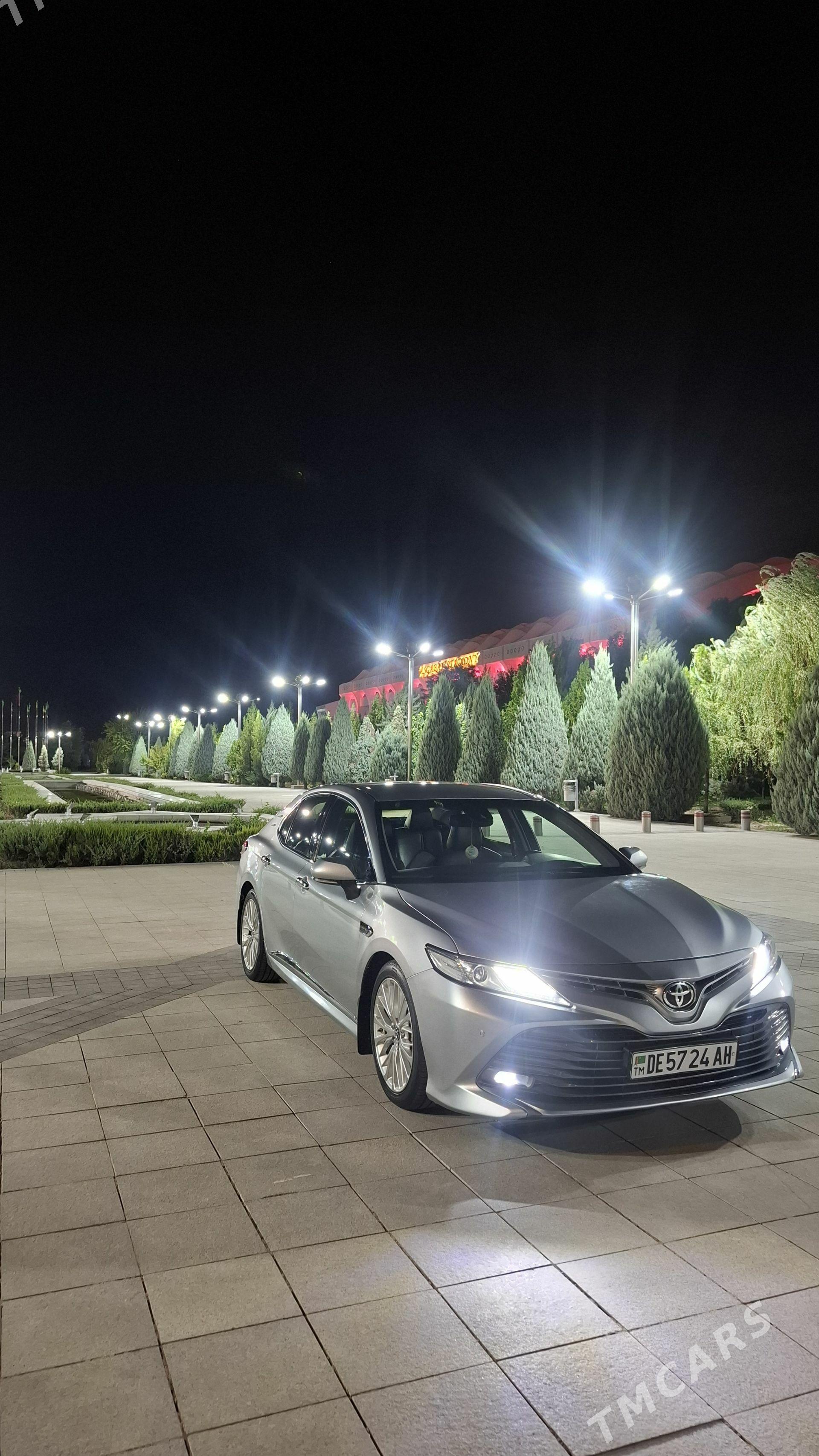 Toyota Camry 2018 - 330 000 TMT - Ашхабад - img 1