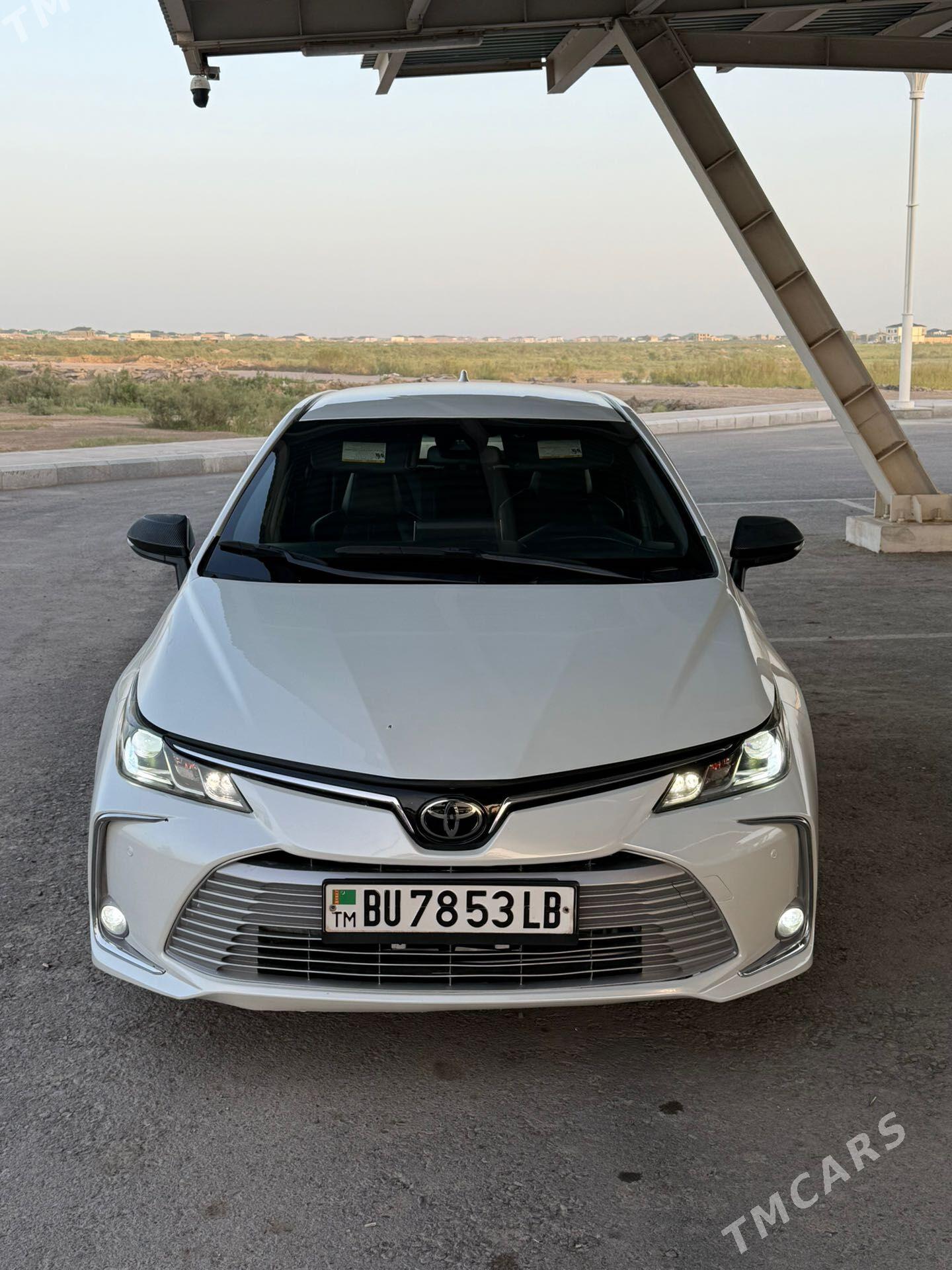 Toyota Corolla 2022 - 210 000 TMT - Туркменабат - img 1