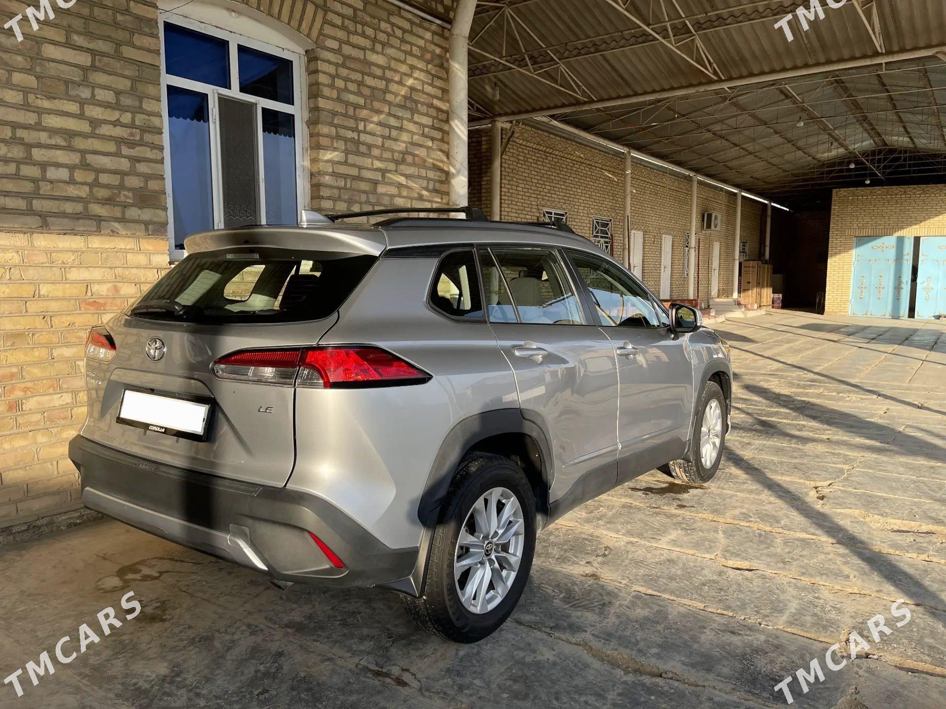 Toyota Corolla Cross 2022 - 355 000 TMT - Векильбазар - img 1