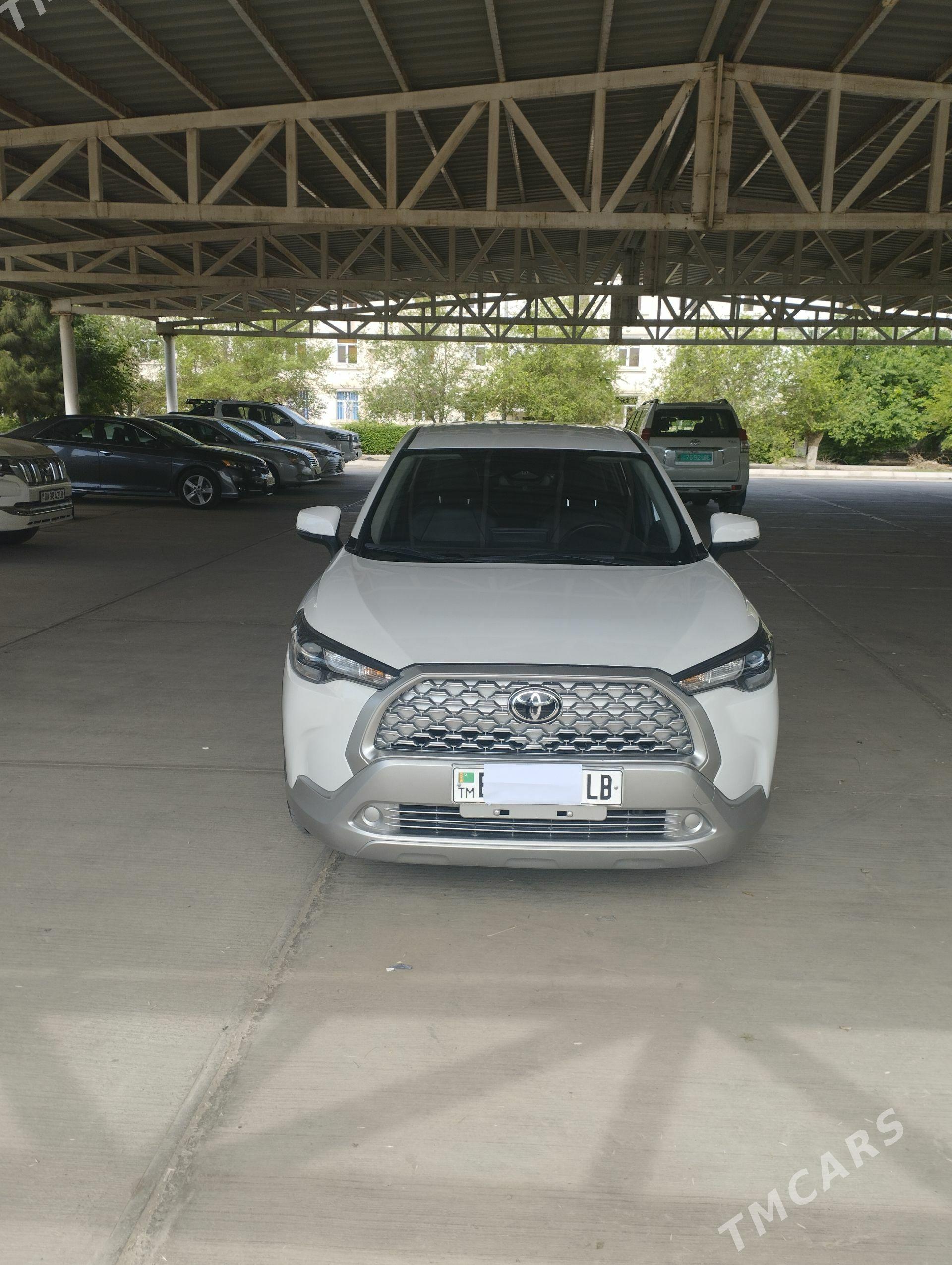 Toyota Corolla Cross 2024 - 380 000 TMT - Туркменабат - img 1