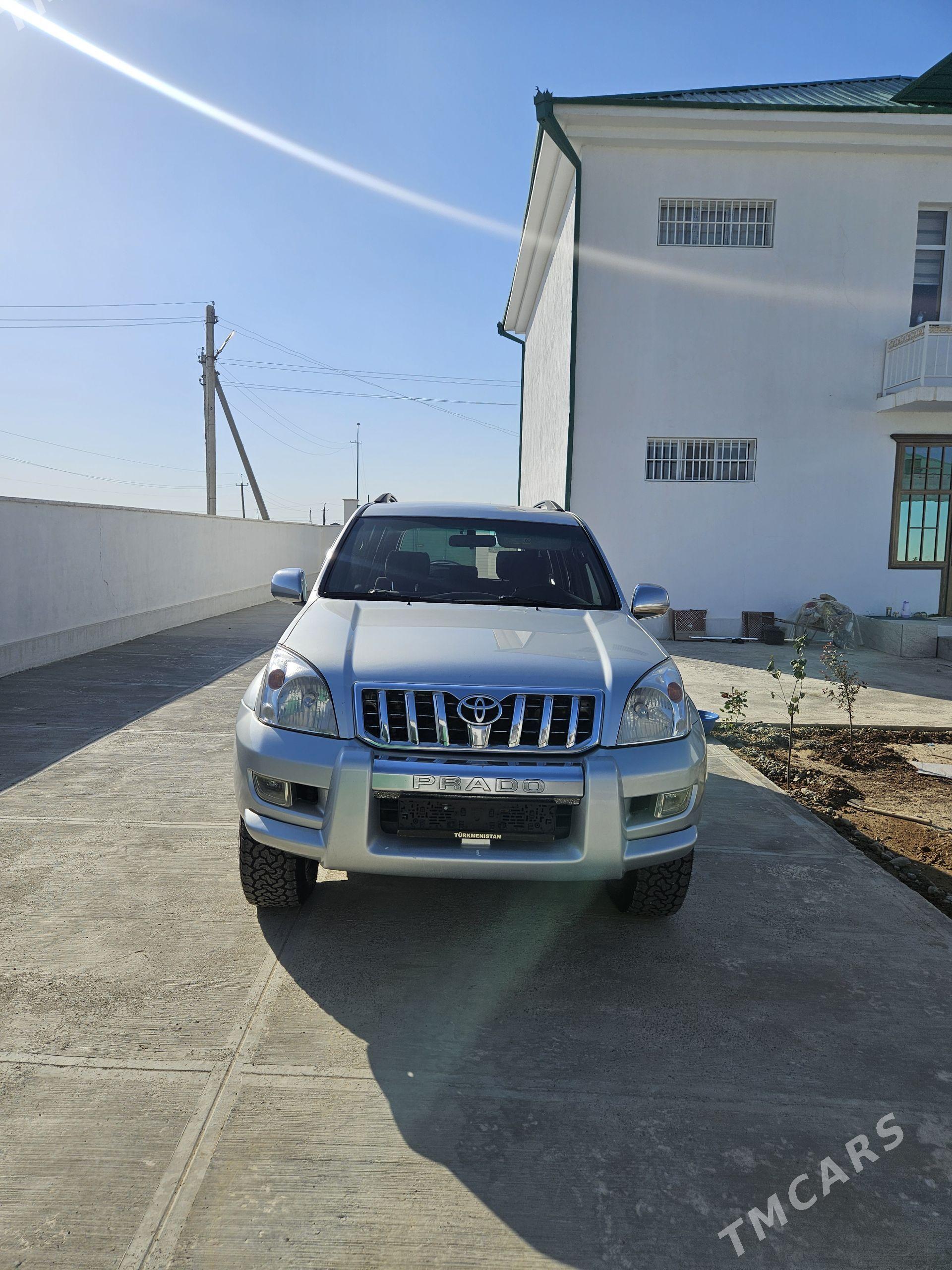 Toyota Land Cruiser Prado 2004 - 320 000 TMT - Бахарден - img 1