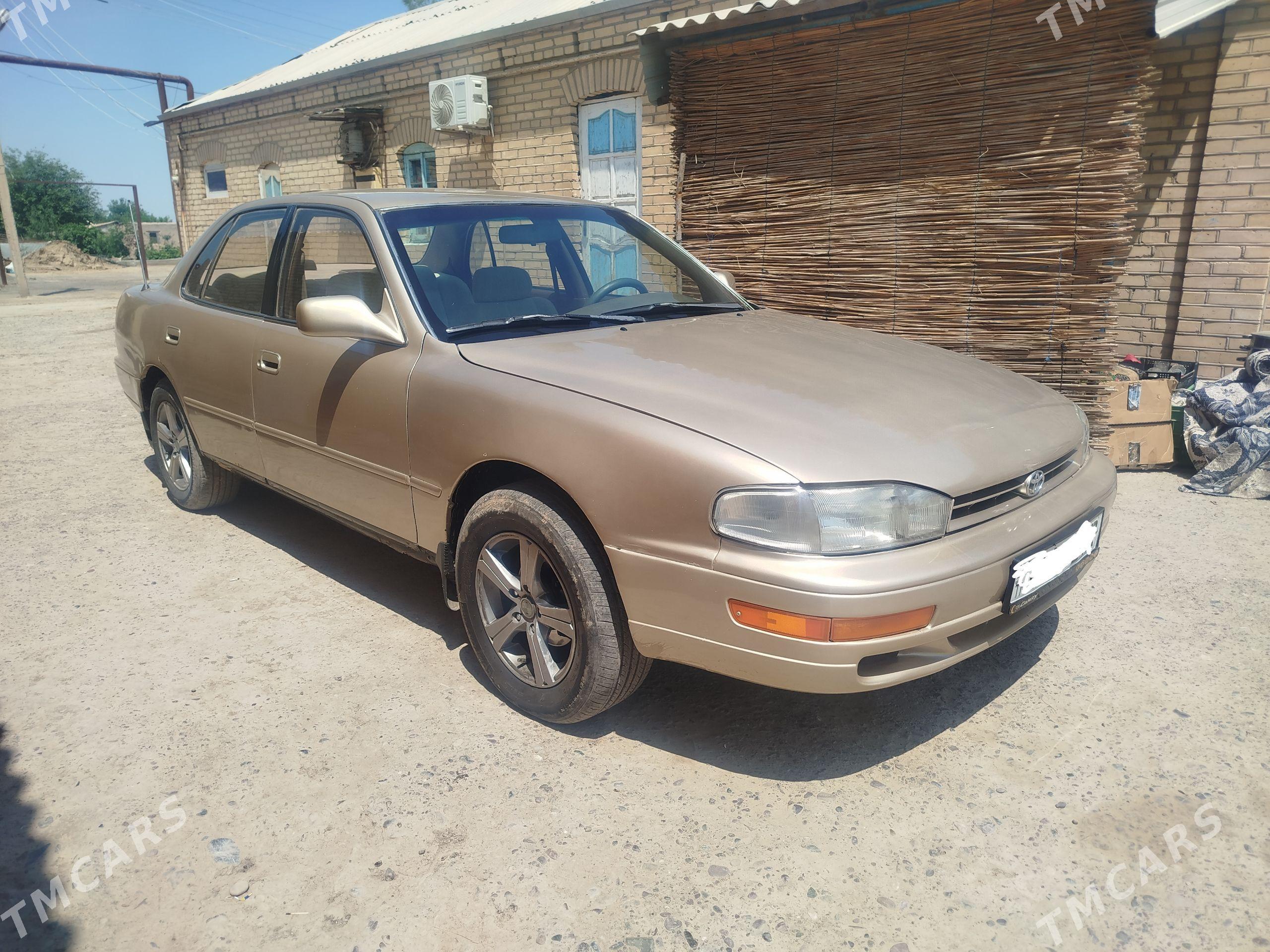 Toyota Camry 1994 - 103 000 TMT - Murgap - img 1