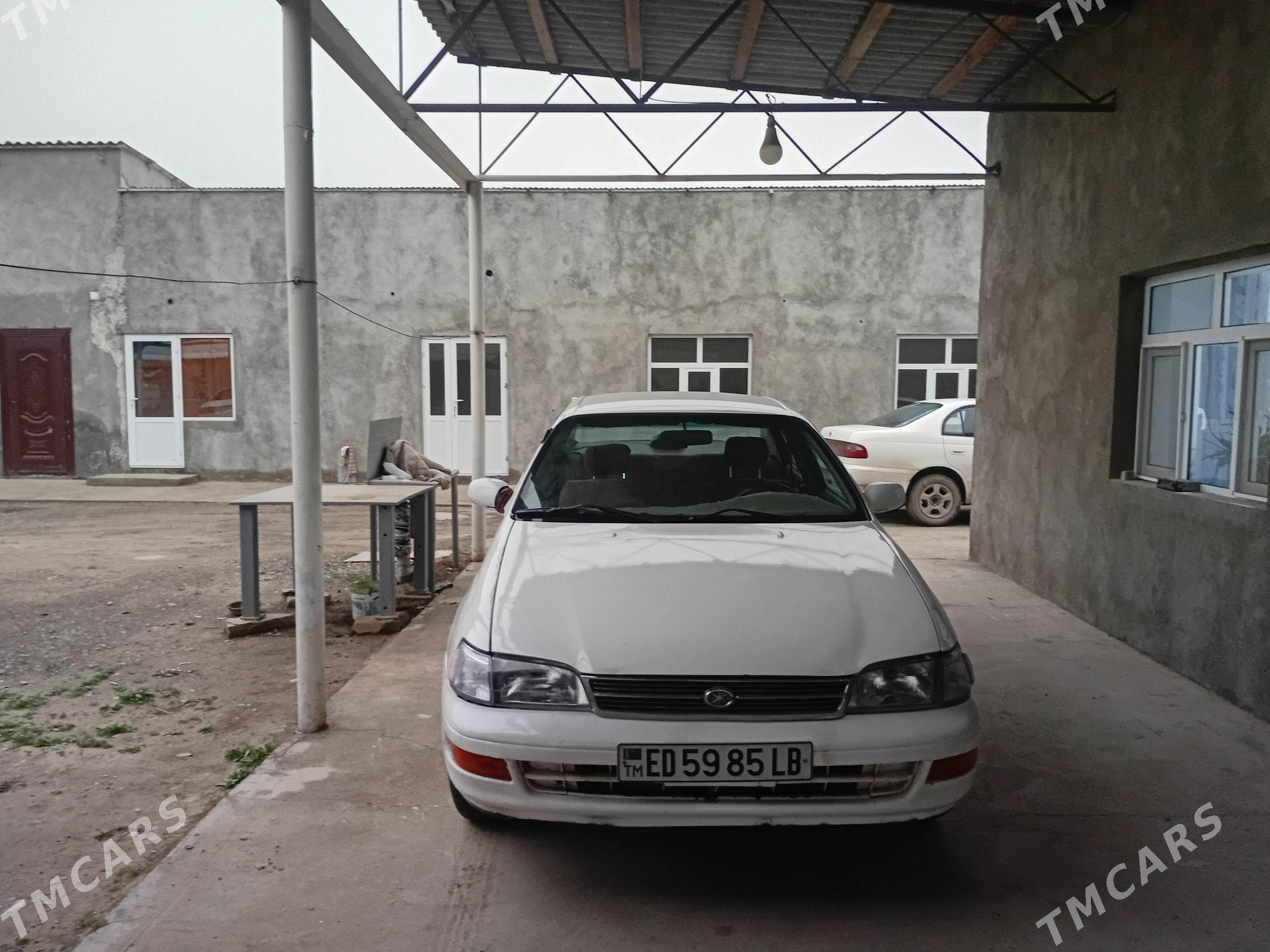 Toyota Corona 1993 - 65 000 TMT - Магданлы - img 1