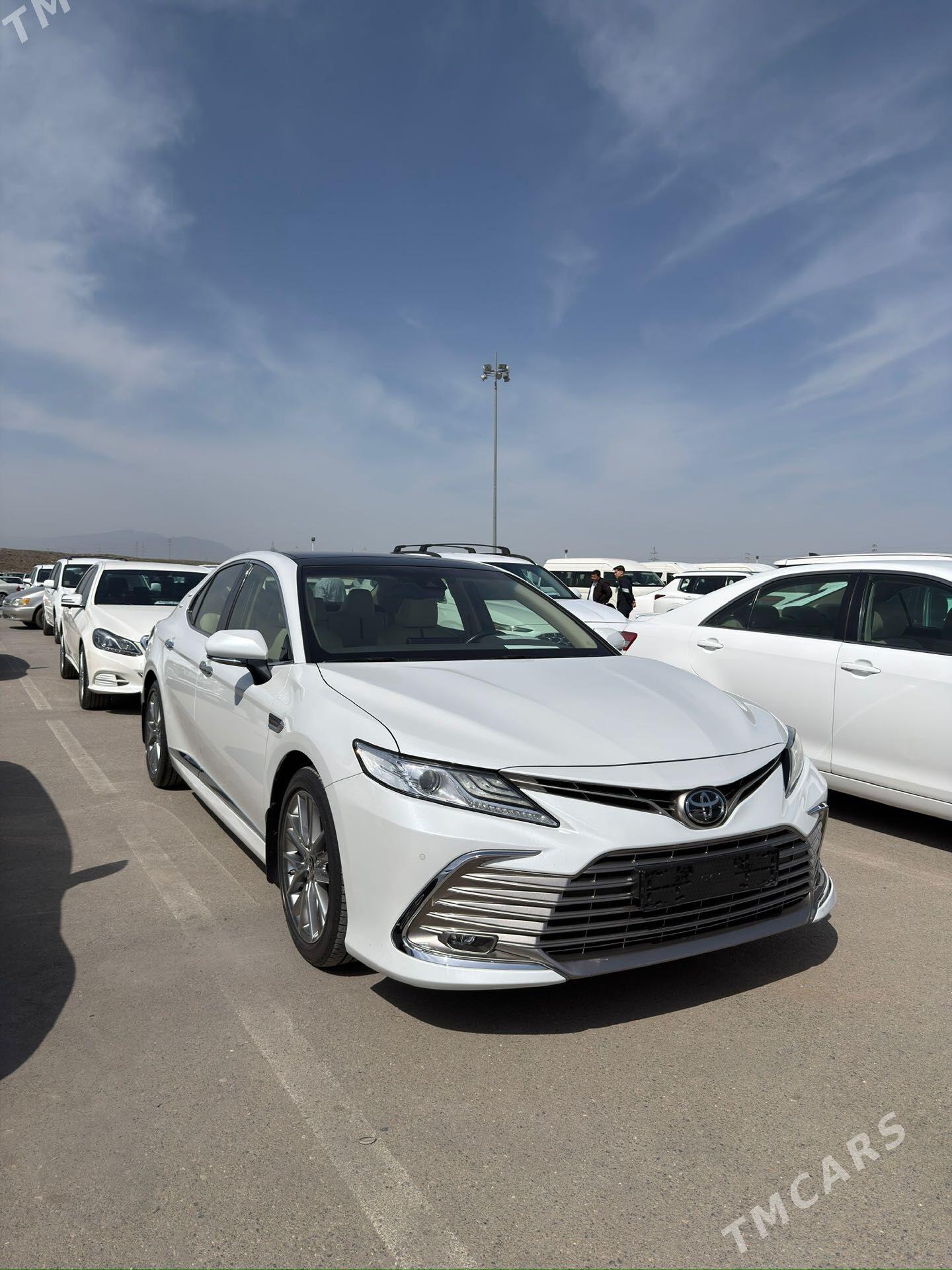 Toyota Camry 2021 - 585 000 TMT - Ашхабад - img 1