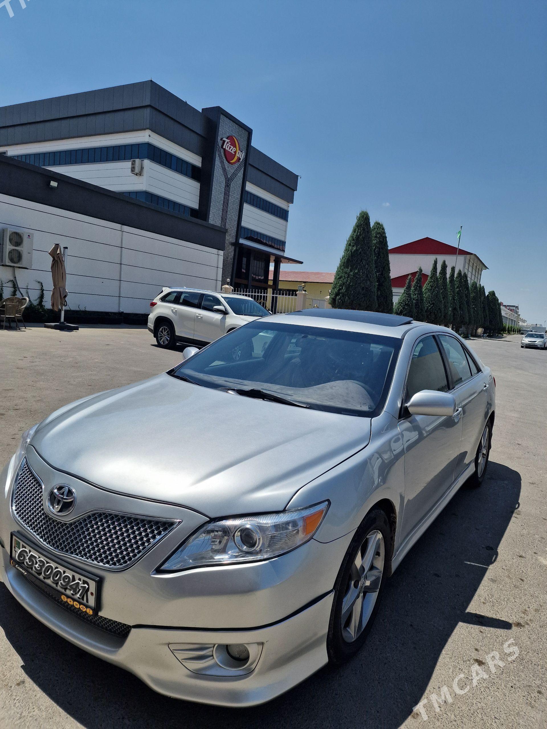 Toyota Camry 2011 - 235 000 TMT - Мары - img 1