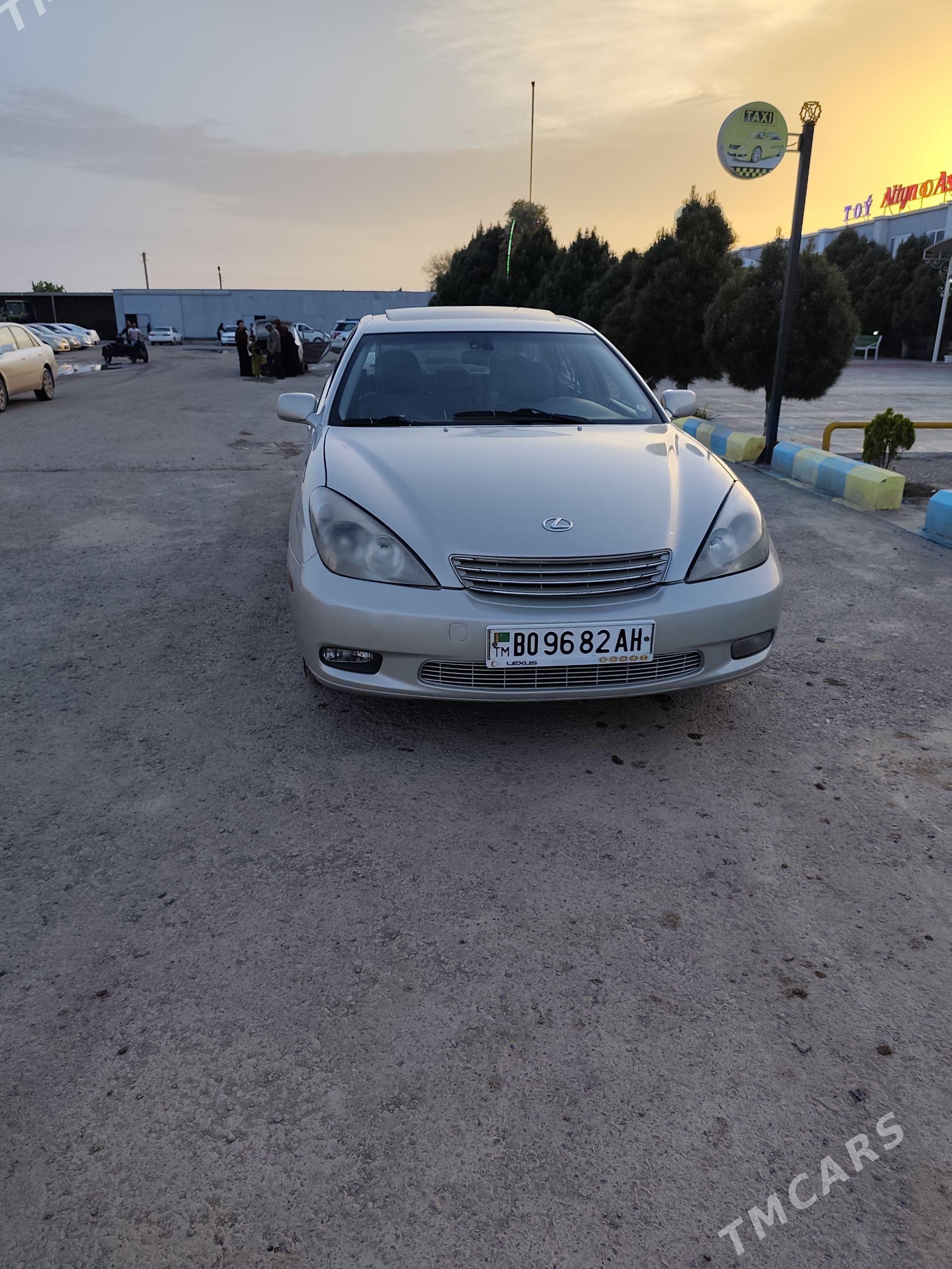 Lexus ES 300 2003 - 190 000 TMT - Теджен - img 1