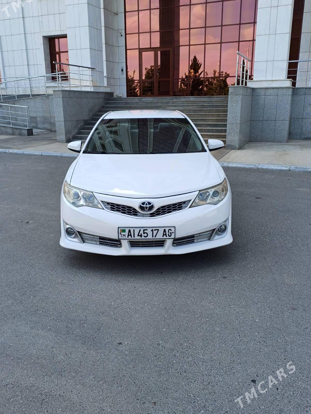 Toyota Camry 2012 - 235 000 TMT - Мир 8 - img 1